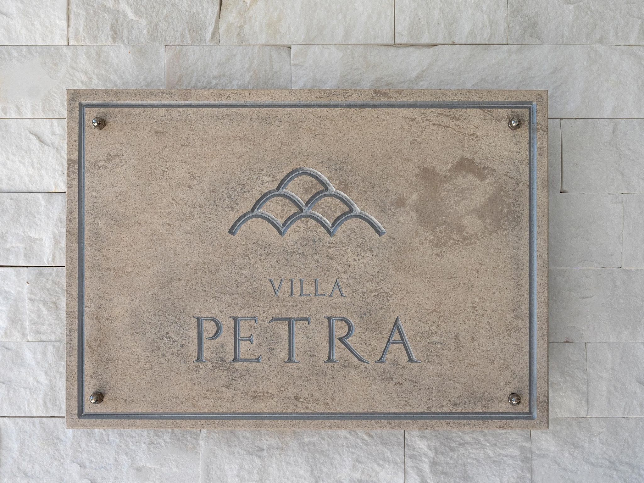 Ferienvilla Petra in Kolympia Village-Binnen