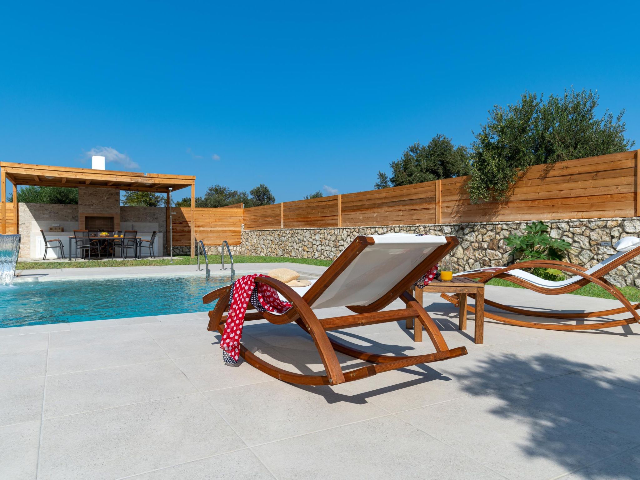 Ferienvilla Petra in Kolympia Village-Binnen