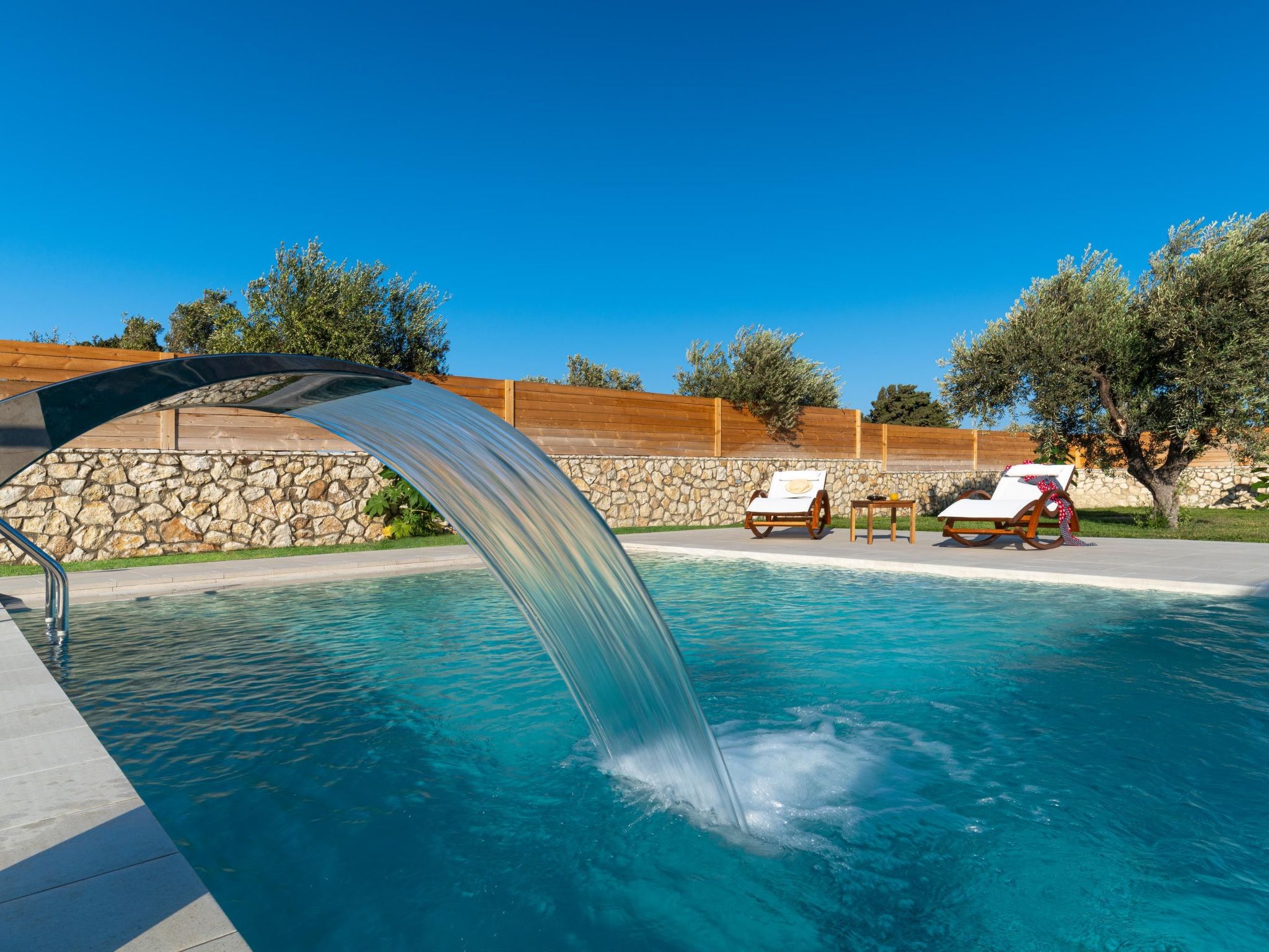 Ferienvilla Petra in Kolympia Village-Binnen