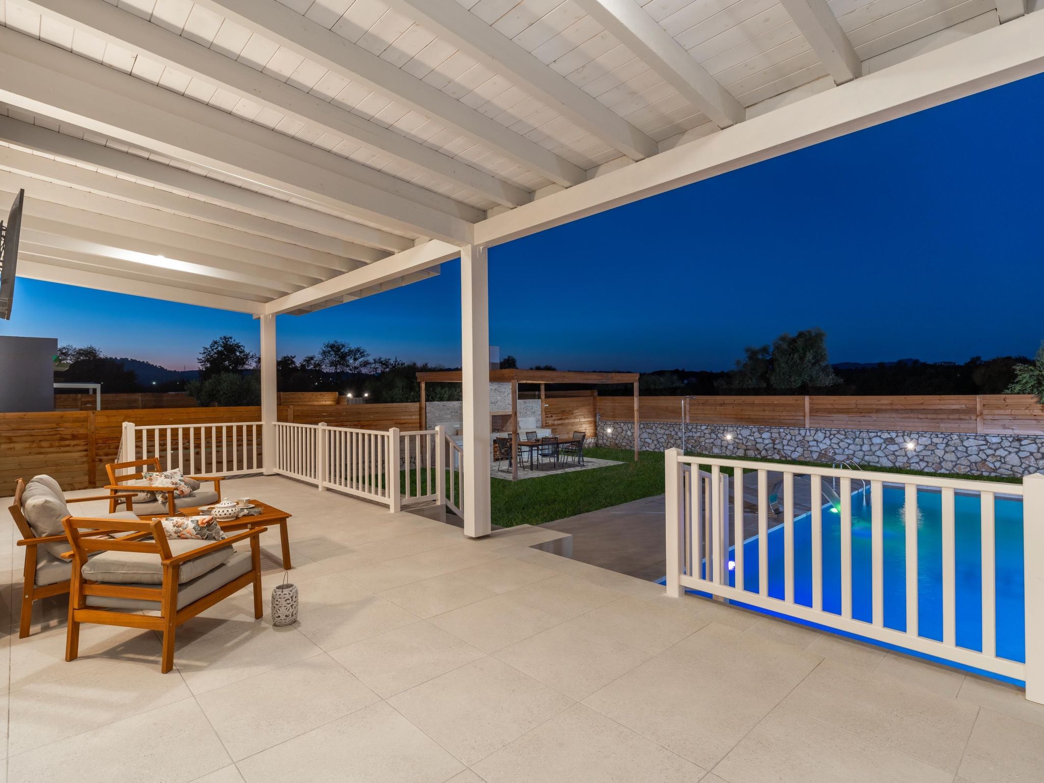 Ferienvilla Petra in Kolympia Village-Binnen