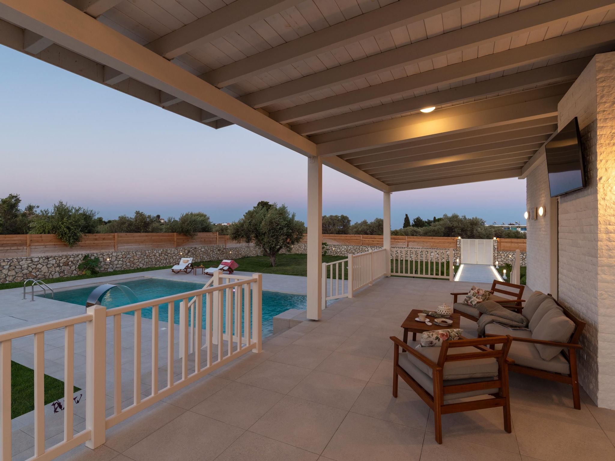 Ferienvilla Petra in Kolympia Village-Binnen