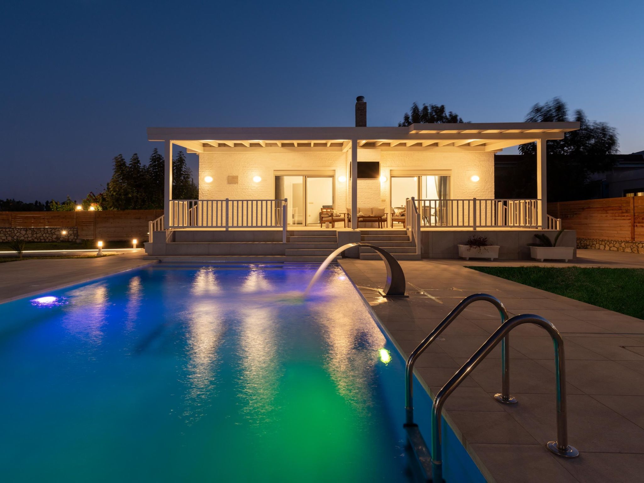 Ferienvilla Petra in Kolympia Village-Binnen