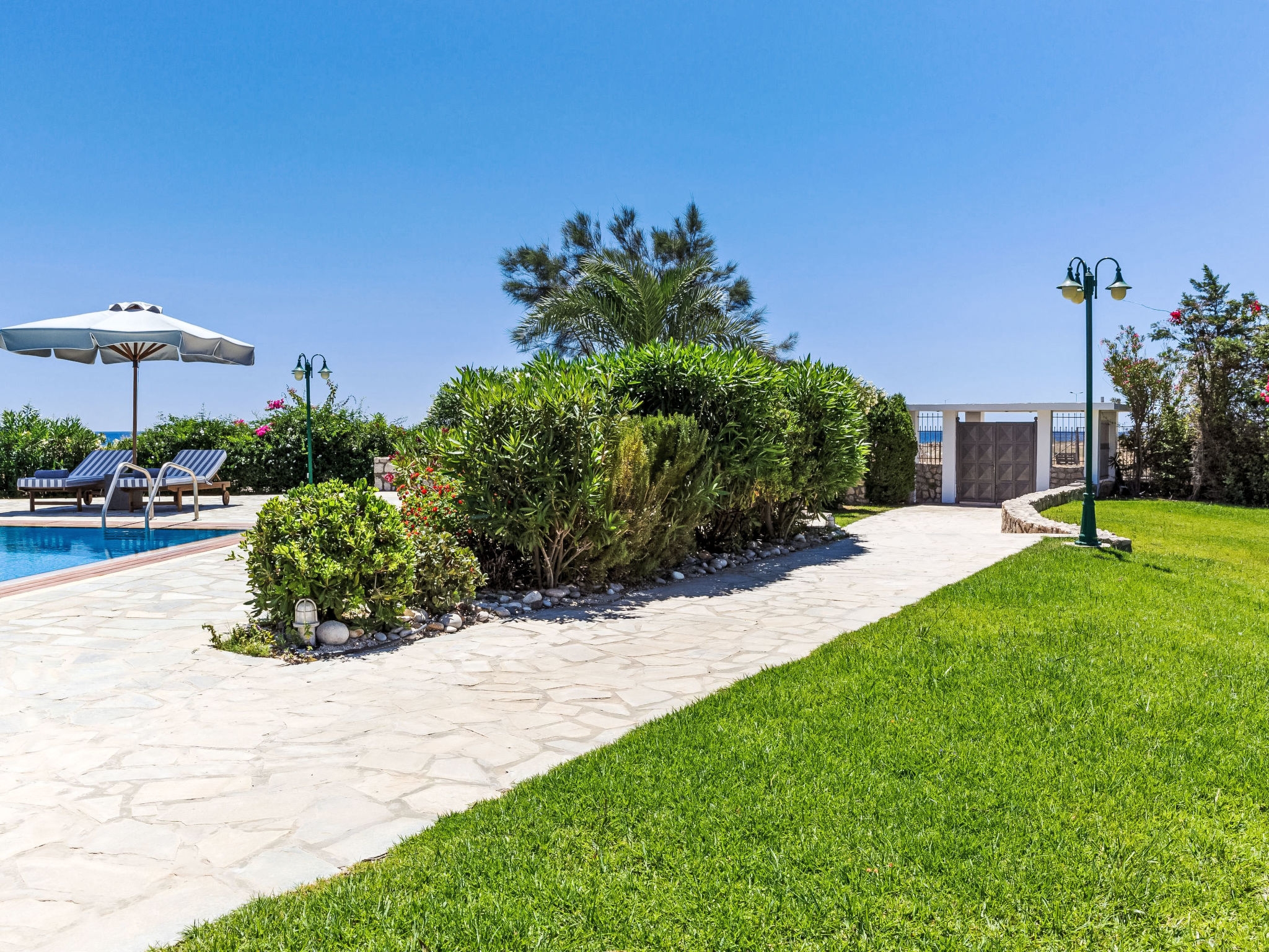 Belvedere Beachfront - Dehors