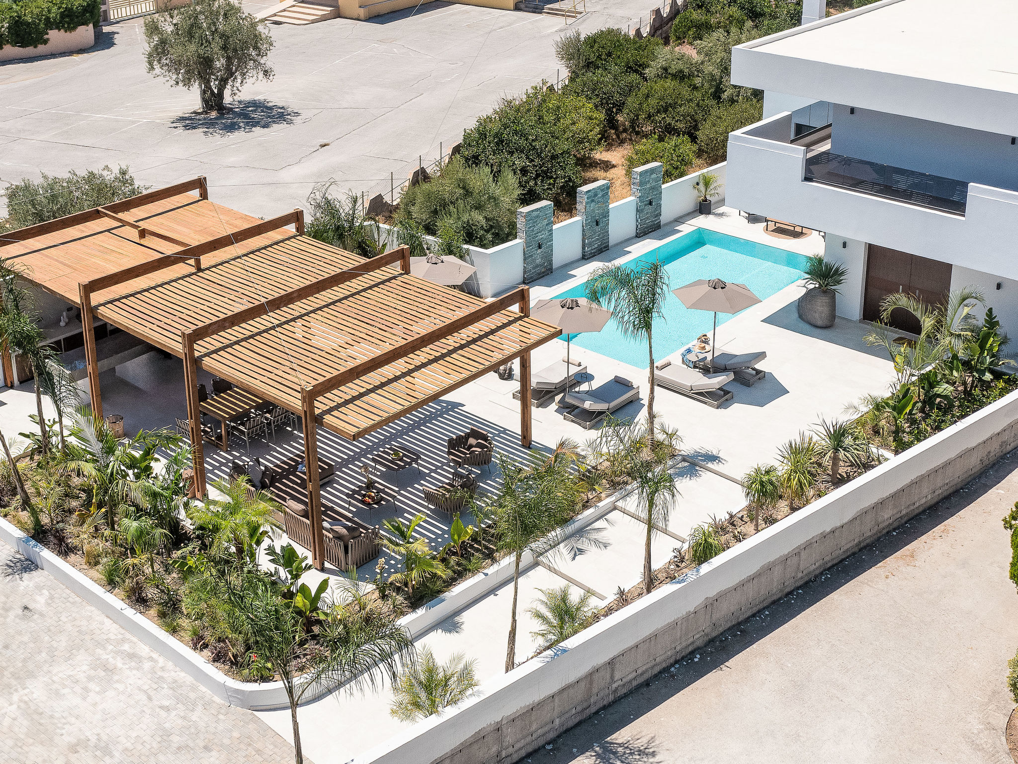 Lanik Luxury Pool - Buiten