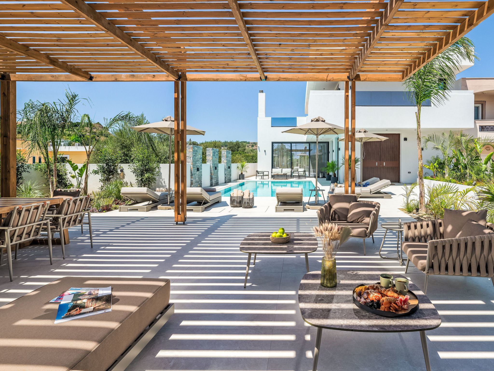 Lanik Luxury Pool - Buiten