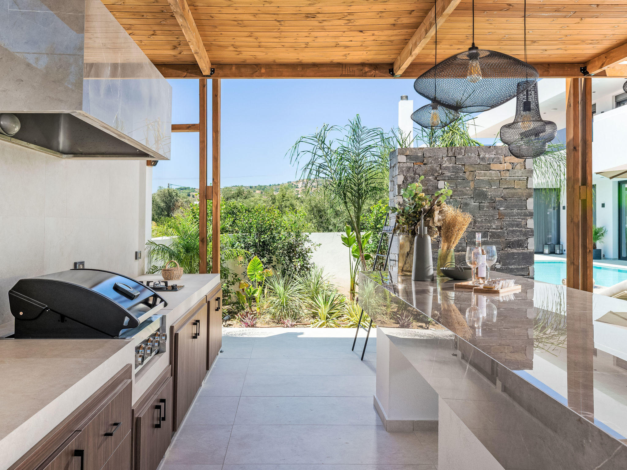 Lanik Luxury Pool - Binnen