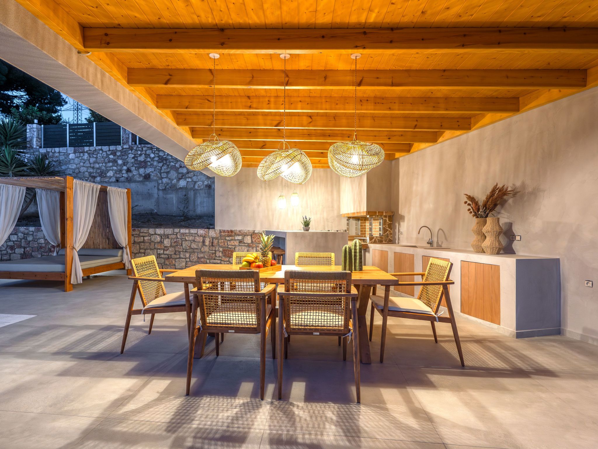 Emerald Estate-Drinnen