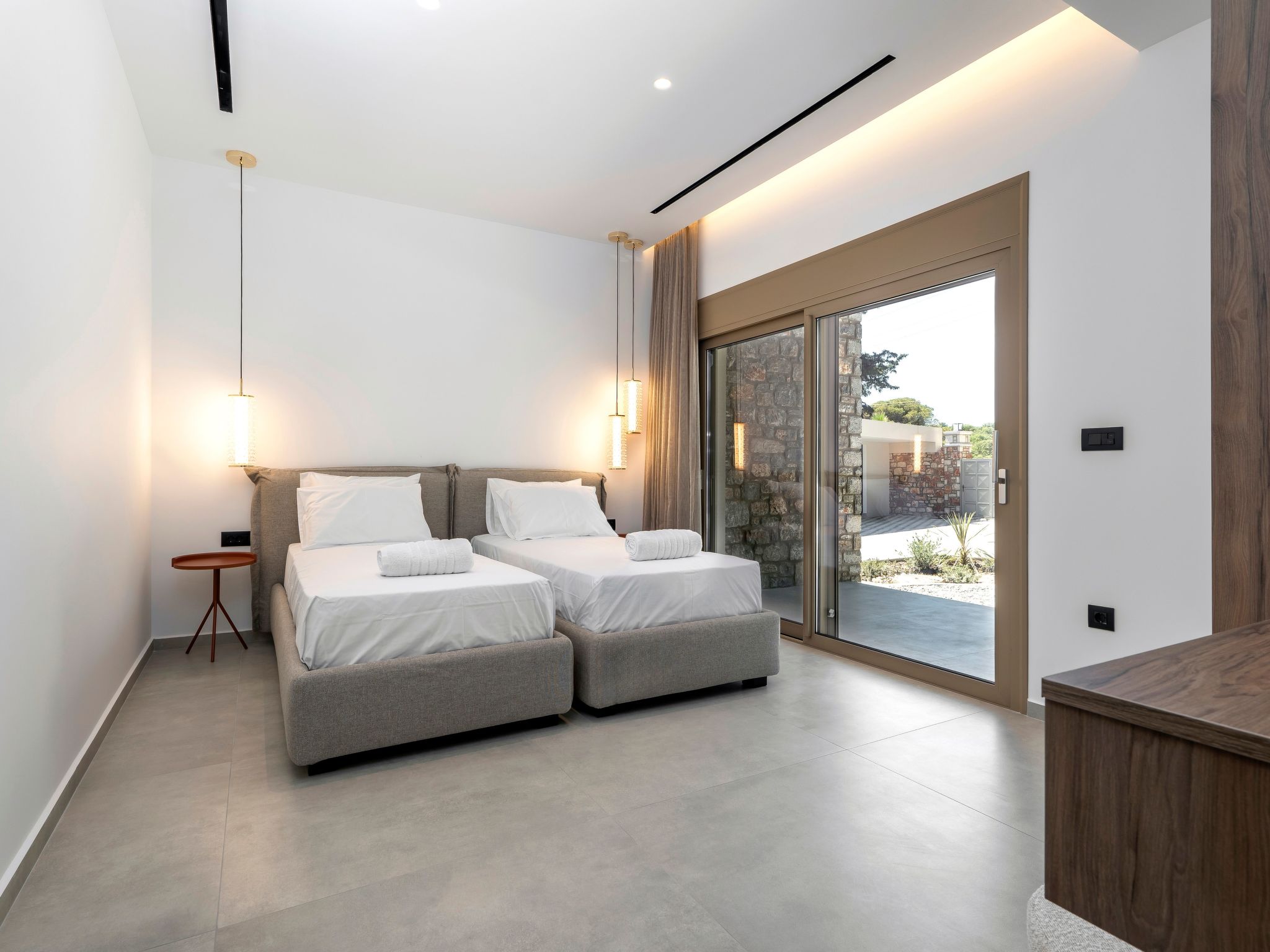 Emerald Estate-Drinnen