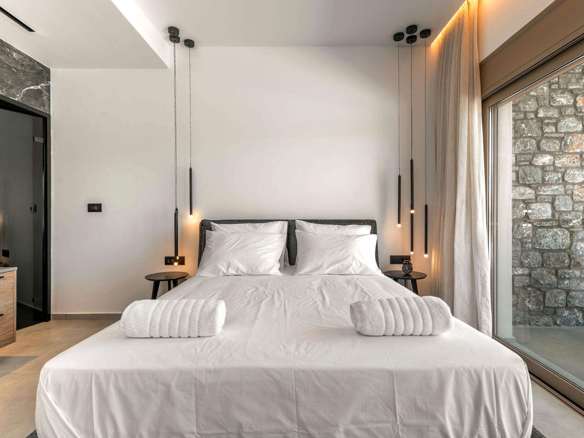 Emerald Estate-Drinnen