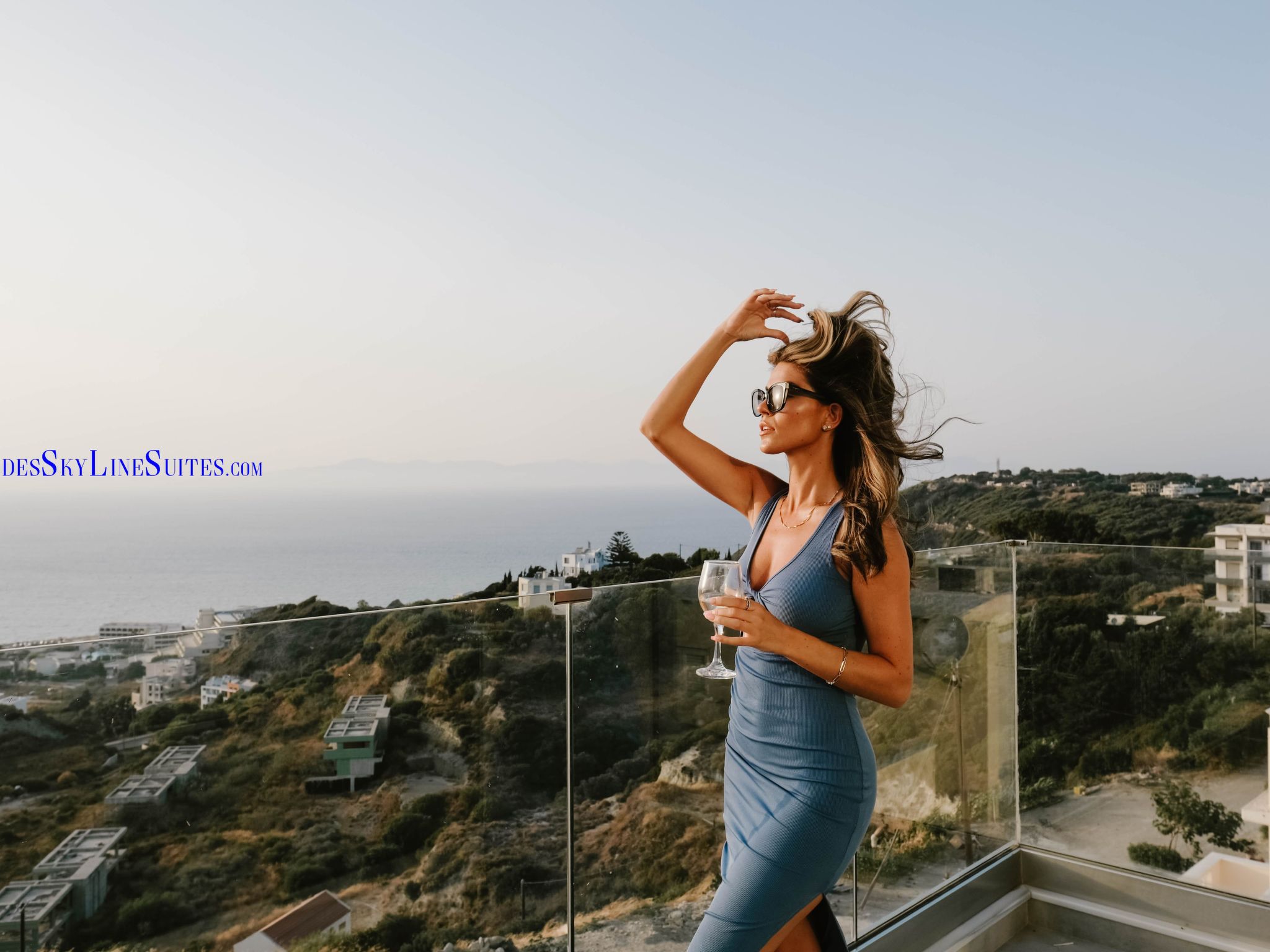 Rhodes Skyline Suites-Buiten