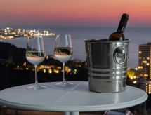 Rhodes Skyline Suites