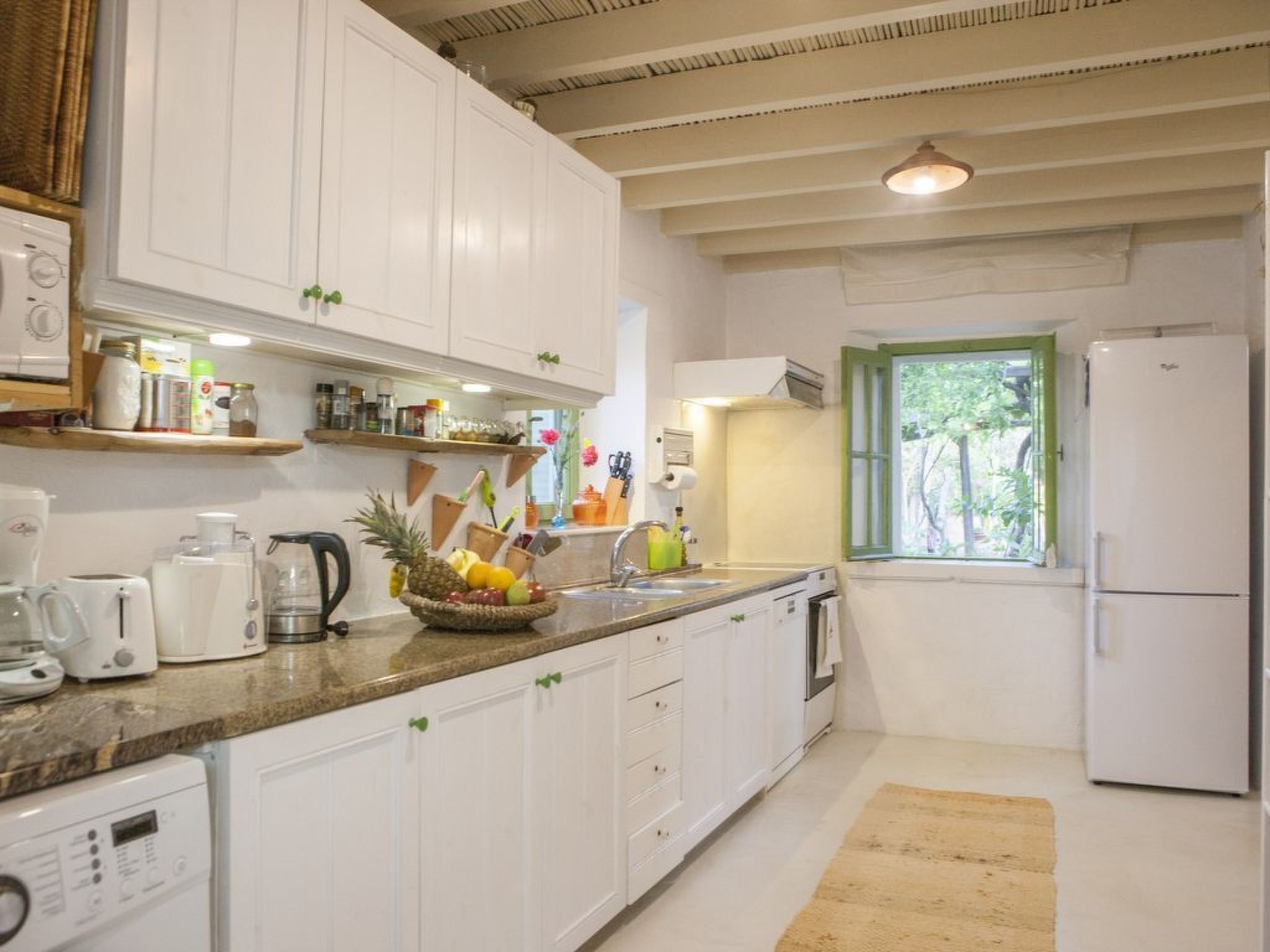 Hütte mit eigenem Garten und Grill-Image-tags.info