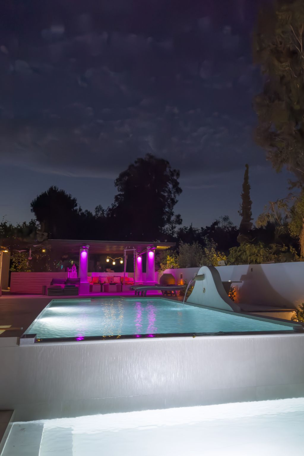 Hütte mit eigenem Garten und Grill-Dehors