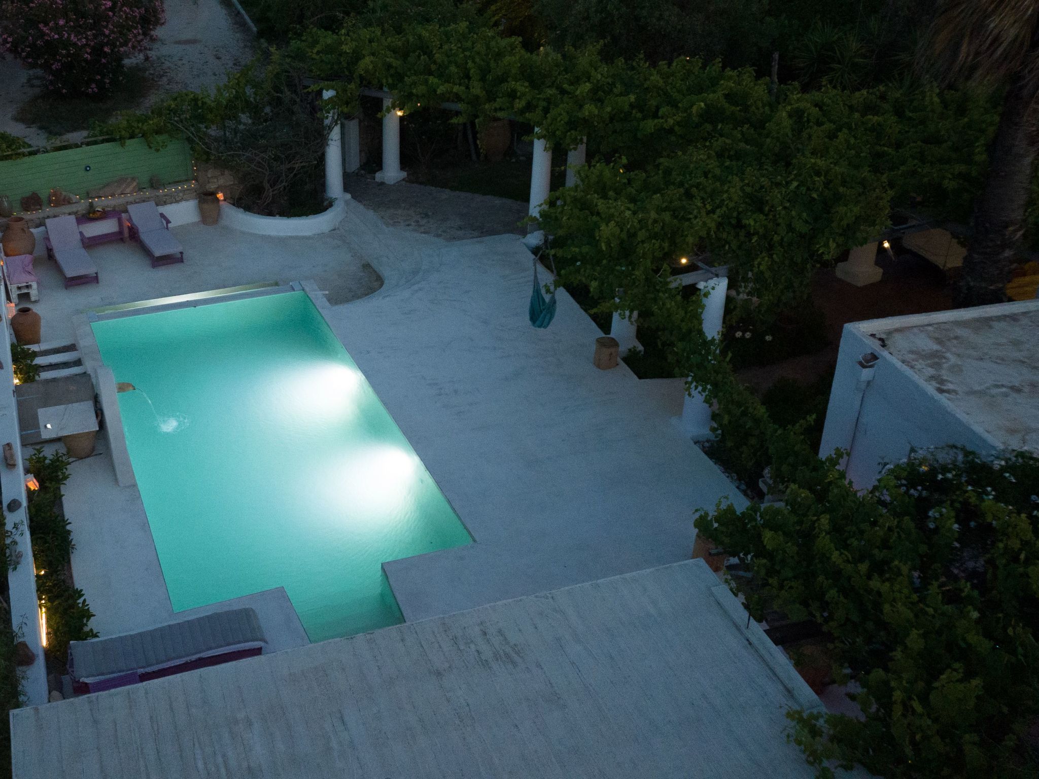 Hütte mit eigenem Garten und Grill-Dehors