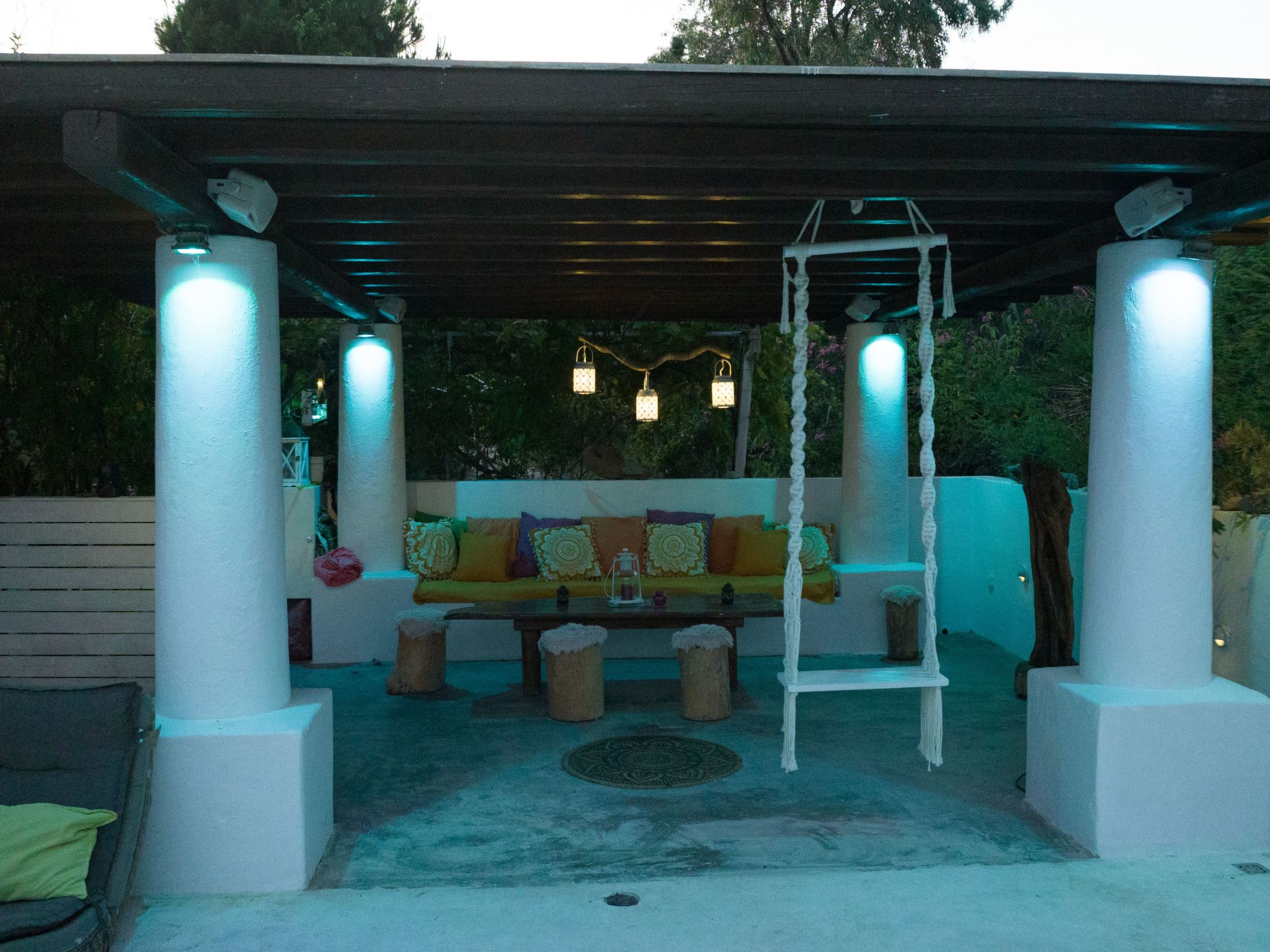 Hütte mit eigenem Garten und Grill-Dehors