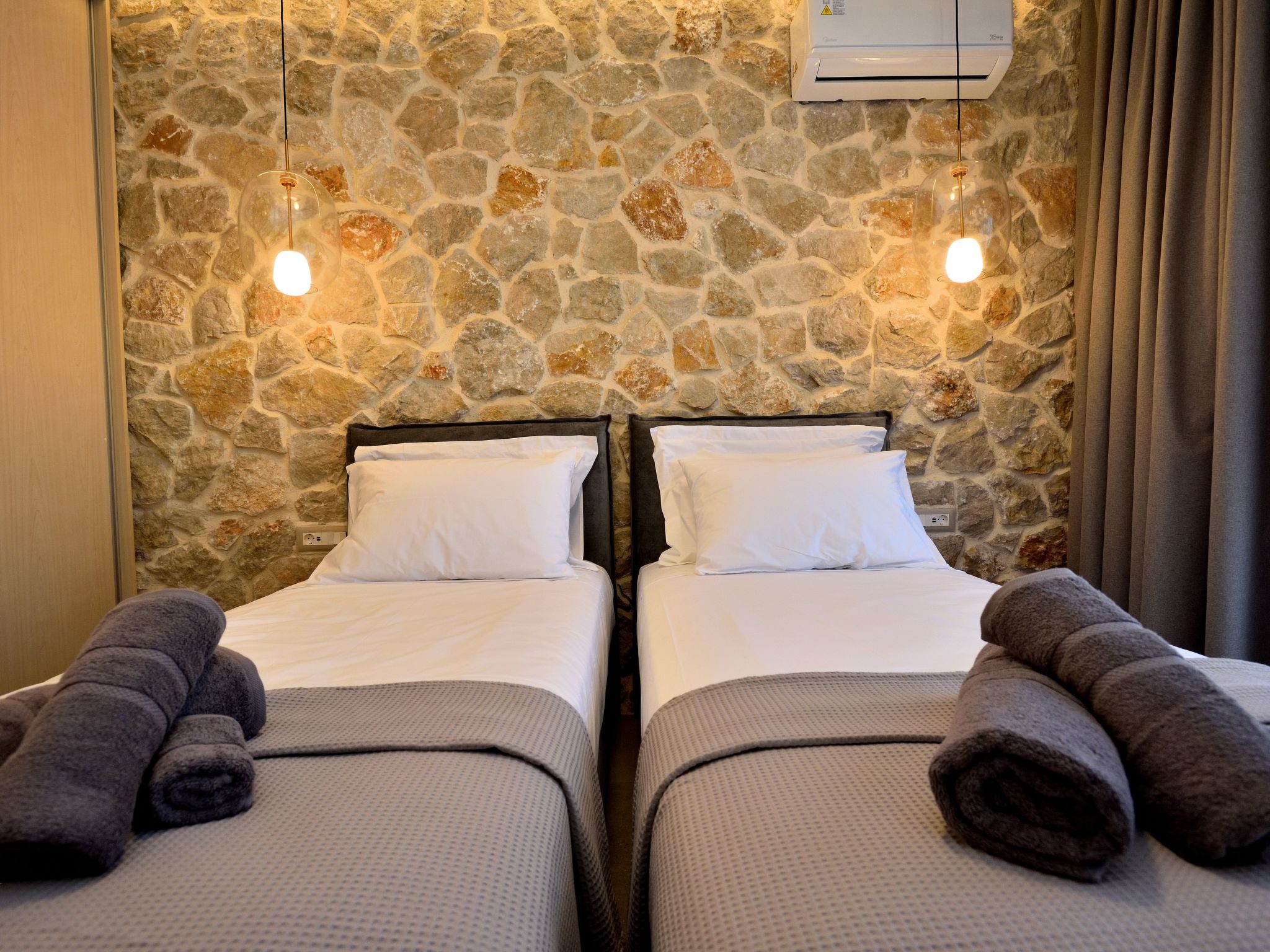 "Villa 101 Rhodos"-Inside