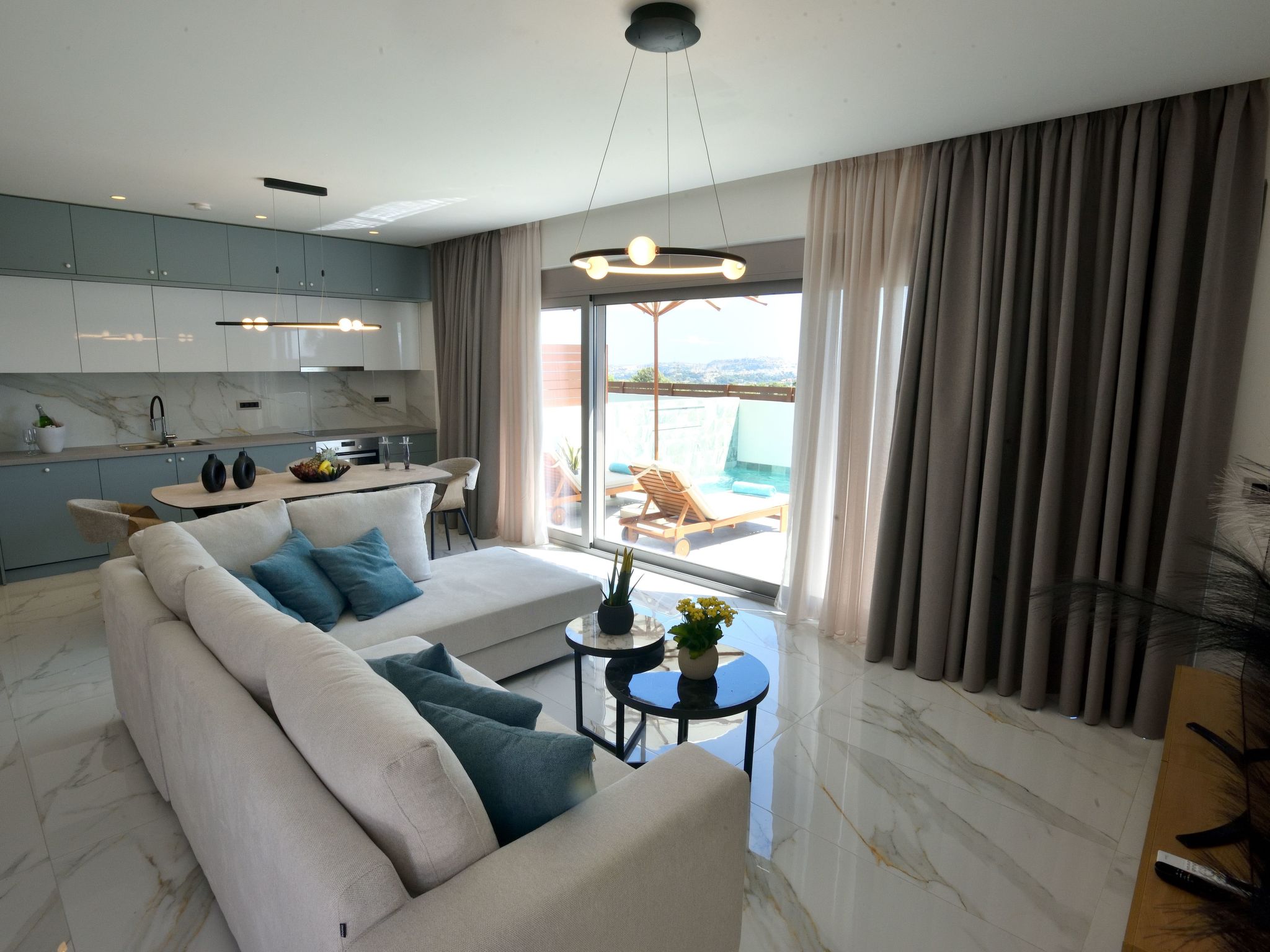 "Villa 101 X Rhodos"-Inside