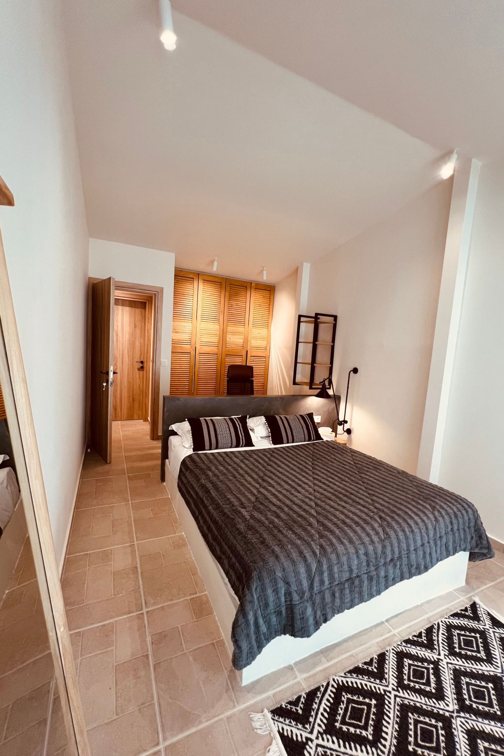 "Naya" mit eigenem Pool