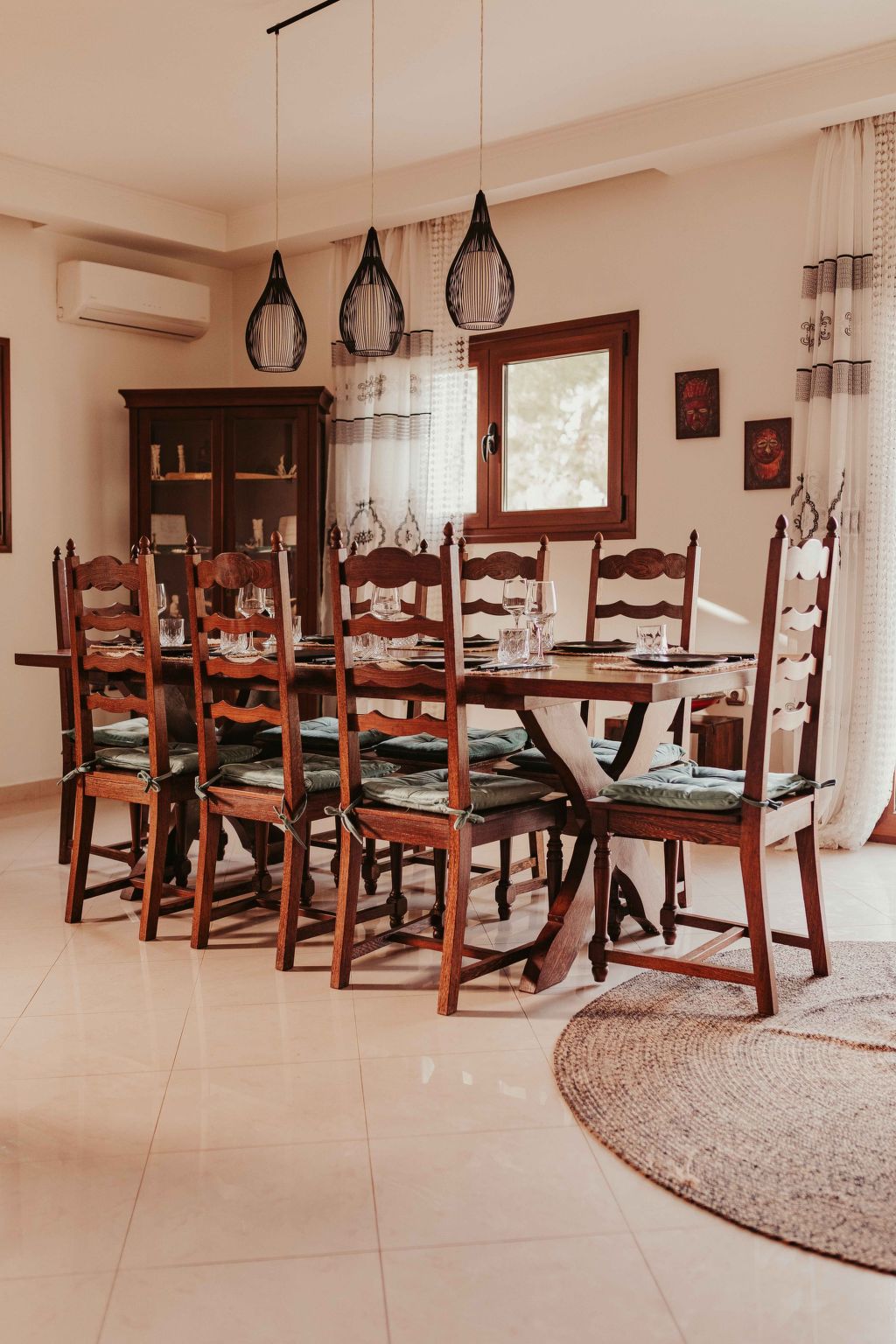 Villa Maya mit Pool und Bergblick-Image-tags.info