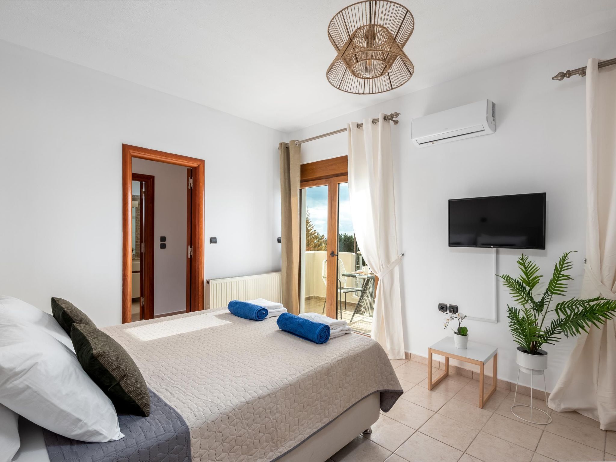 Villa Aileen für 10 Personen auf Rhodos-Dedans