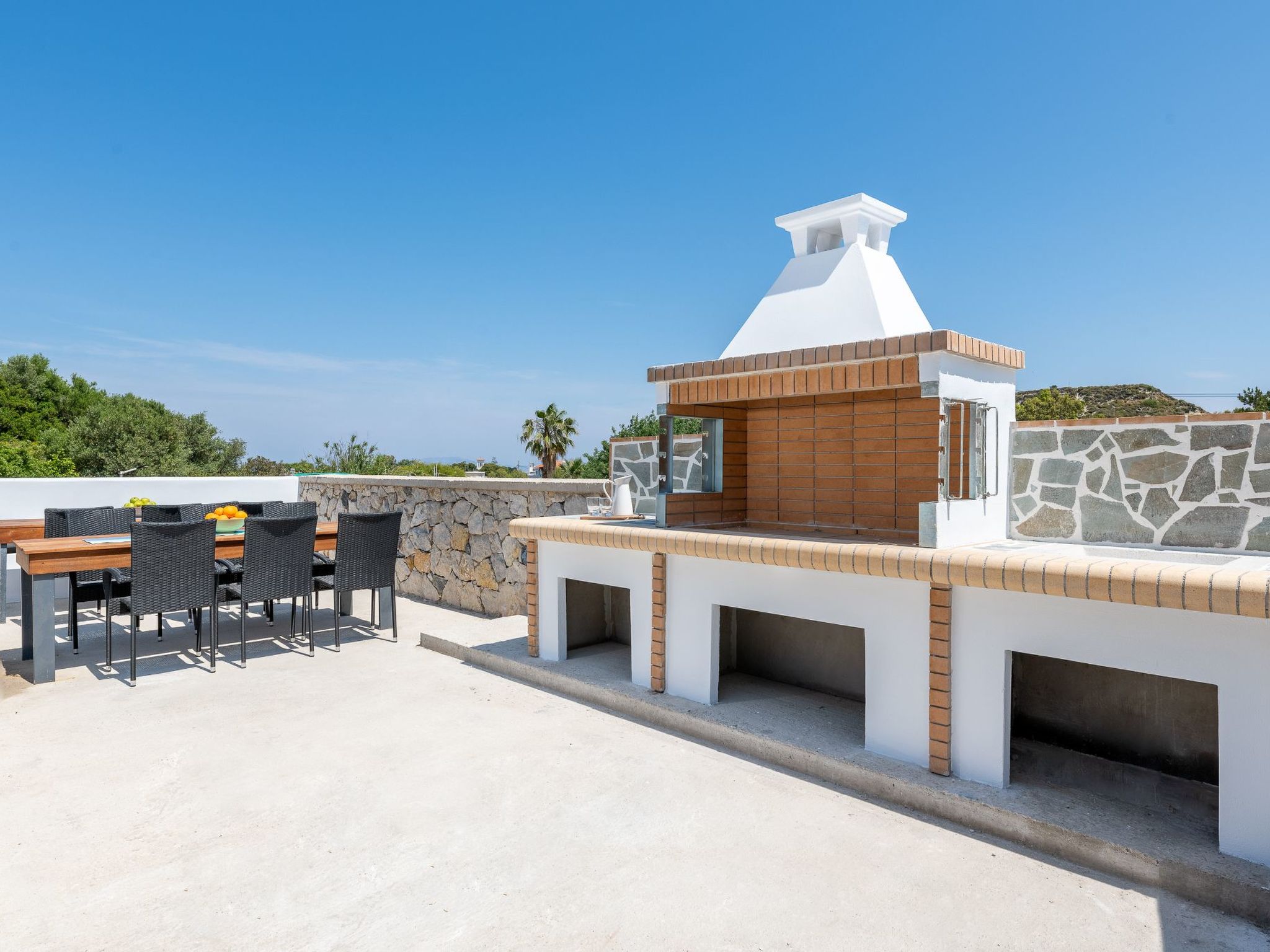 Athena PoolFront-Image-tags.info