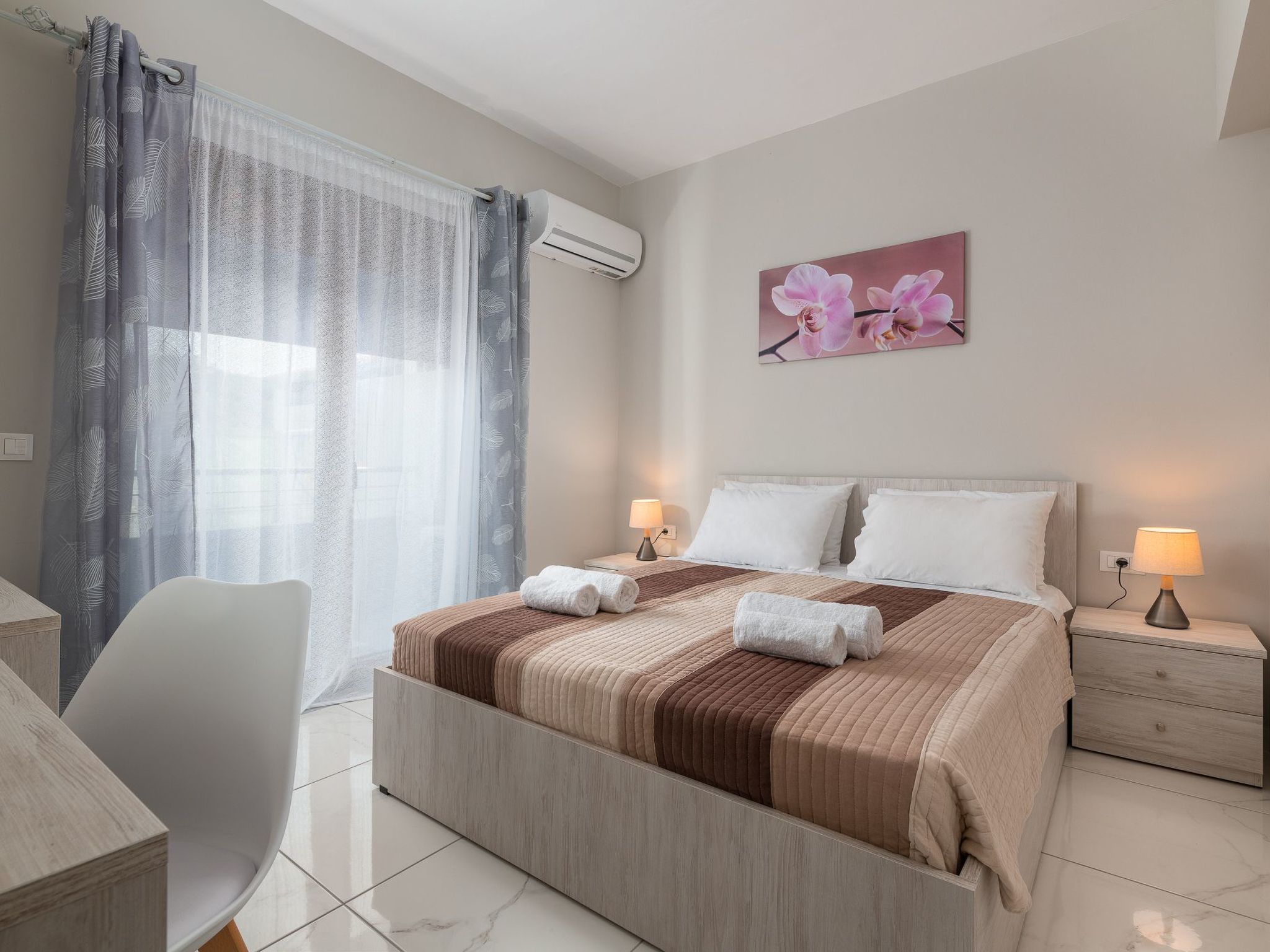 Artemis PoolFront-Image-tags.info