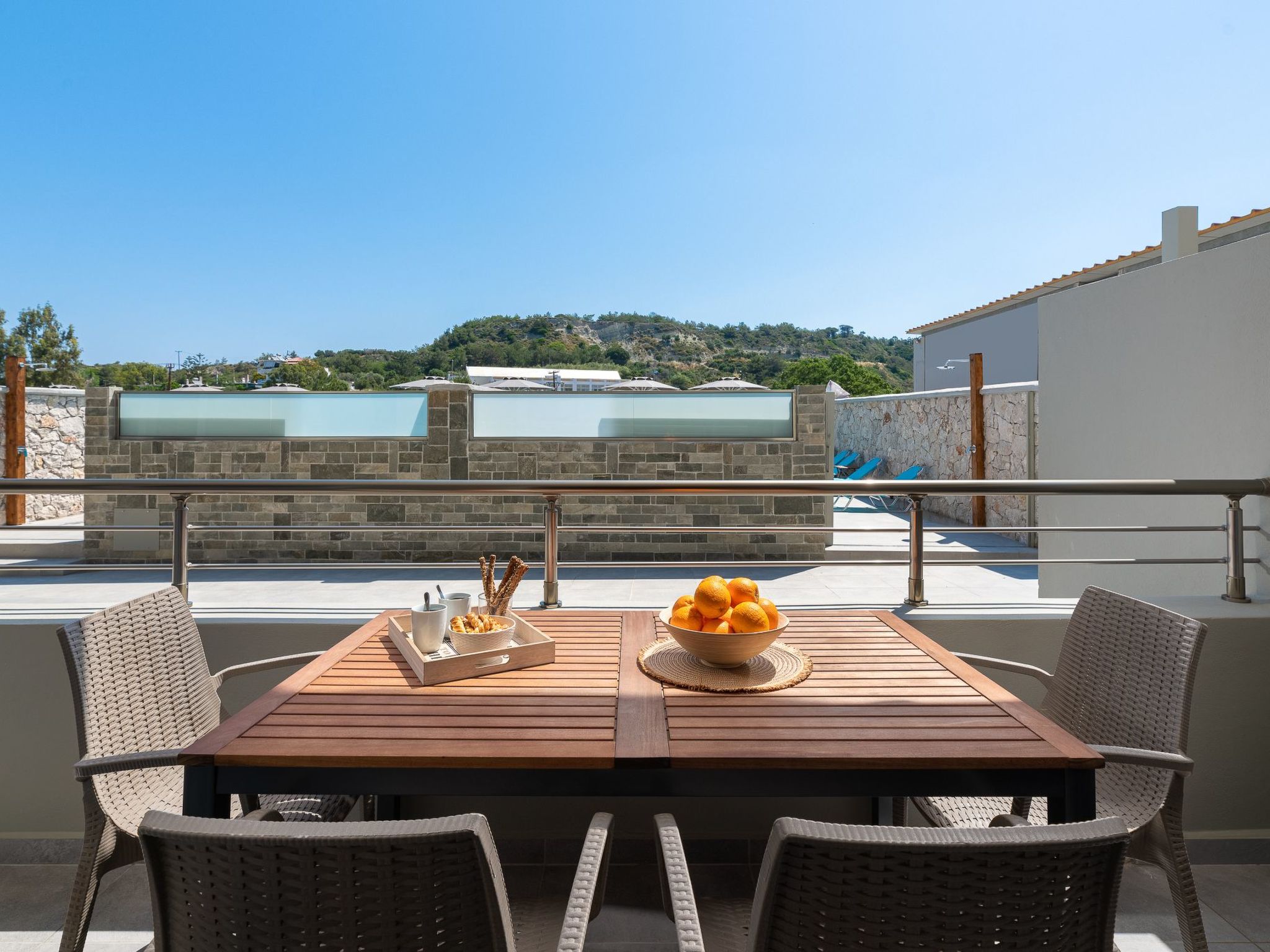 Artemis PoolFront-Image-tags.info