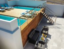 Knus studio-appartement met privézwembad in Faliraki, Rhodos - thumbnail 3