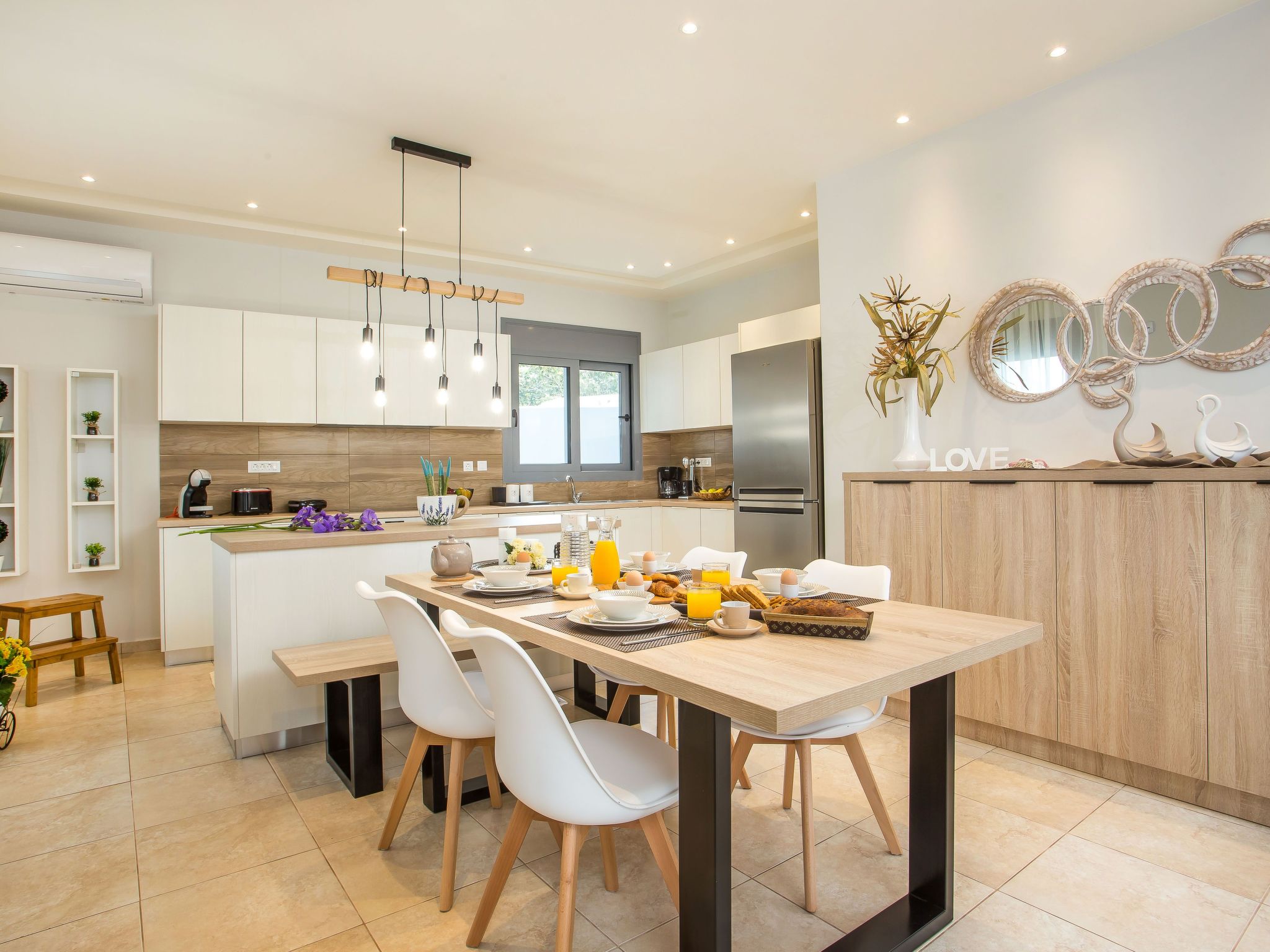 Vakantiehuis met privé zwembad in Faliraki (Griekenland) voor 4 personen