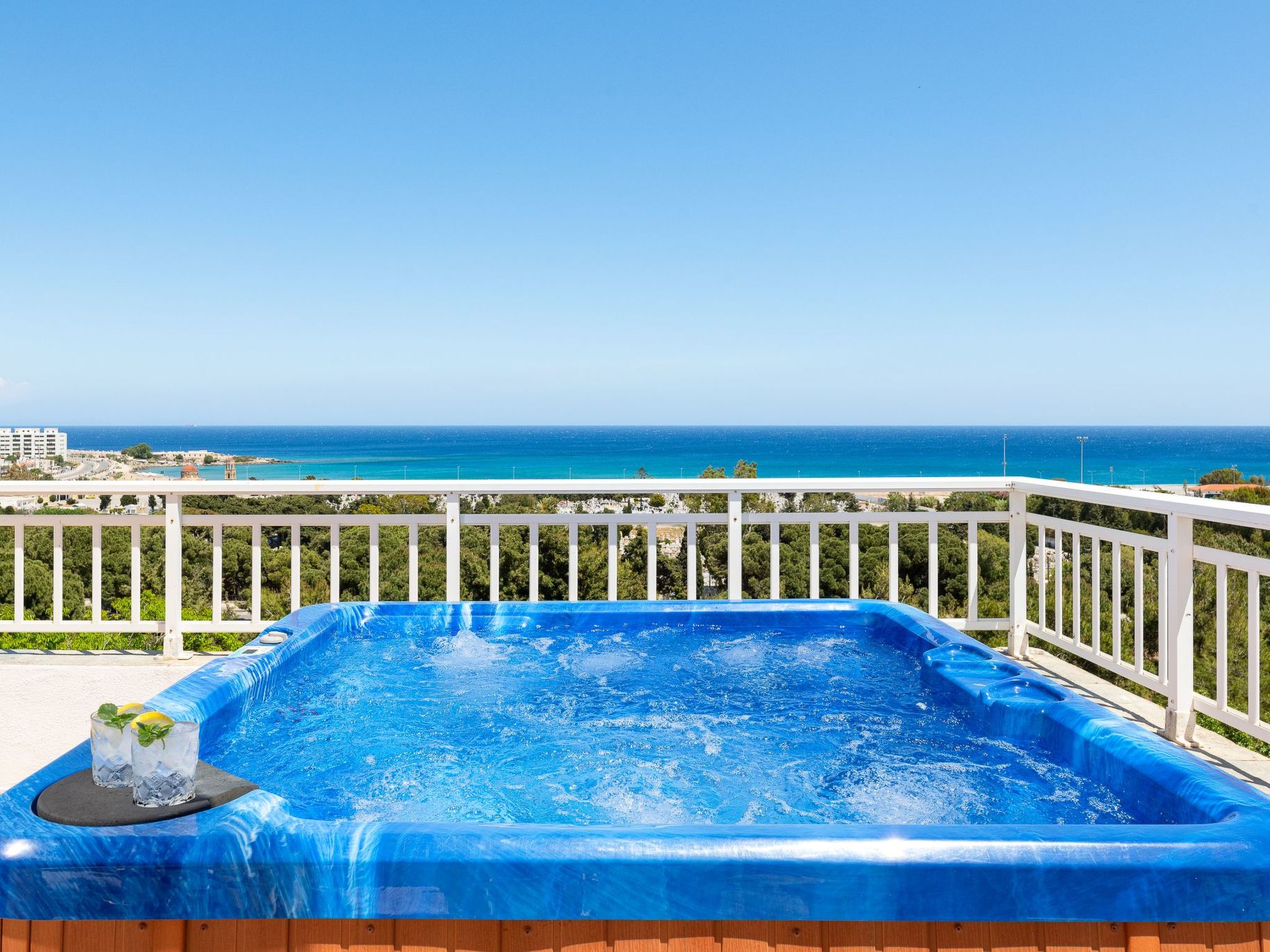Wunderschöne Wohnung mit Meerblick und Whirlpool