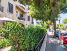 Zonovergoten appartement met panoramisch zeezicht en groot terras in Faliraki - thumbnail 6