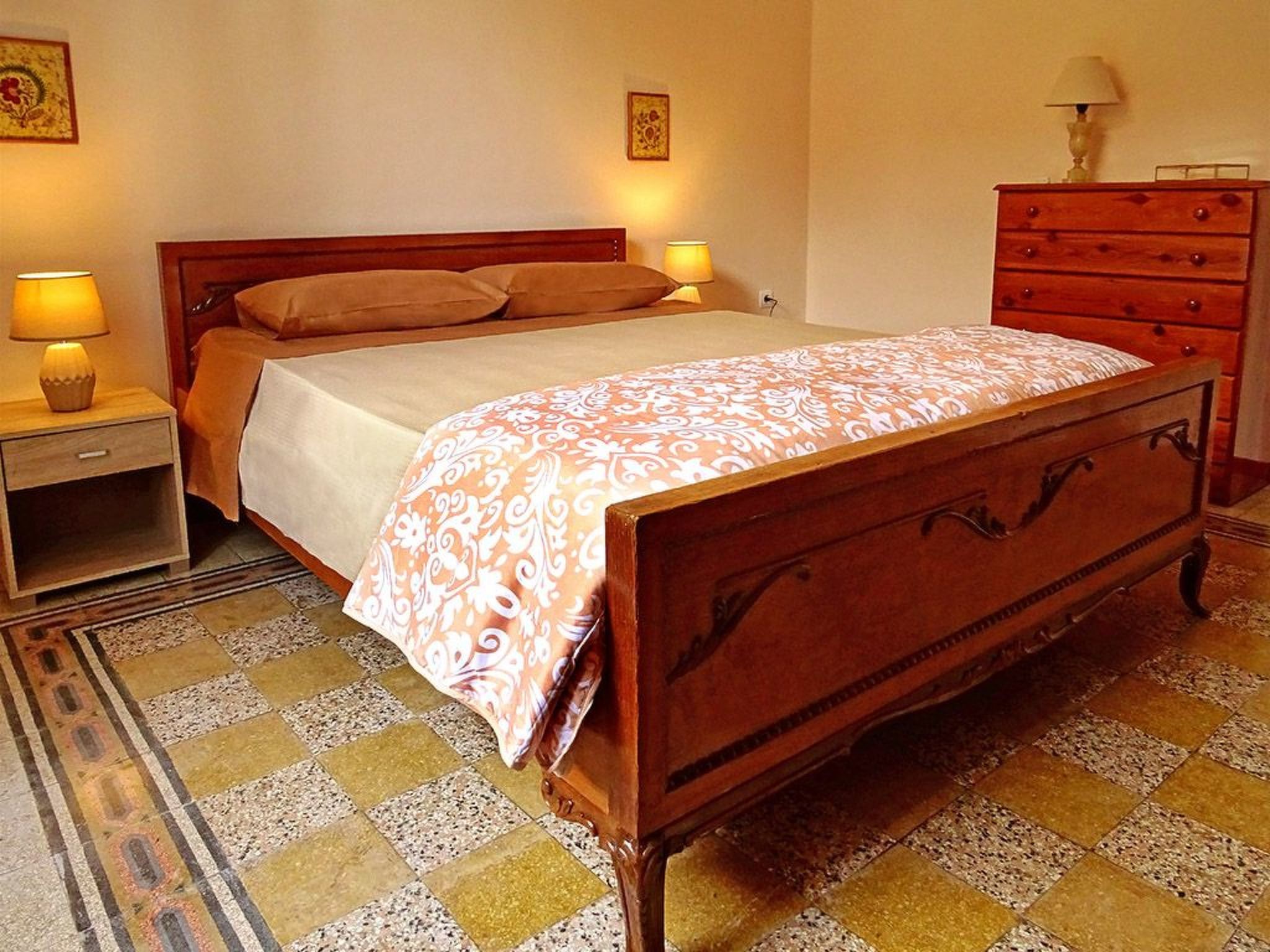 Wohnung mit Meerblick und großer Terrasse-Binnen