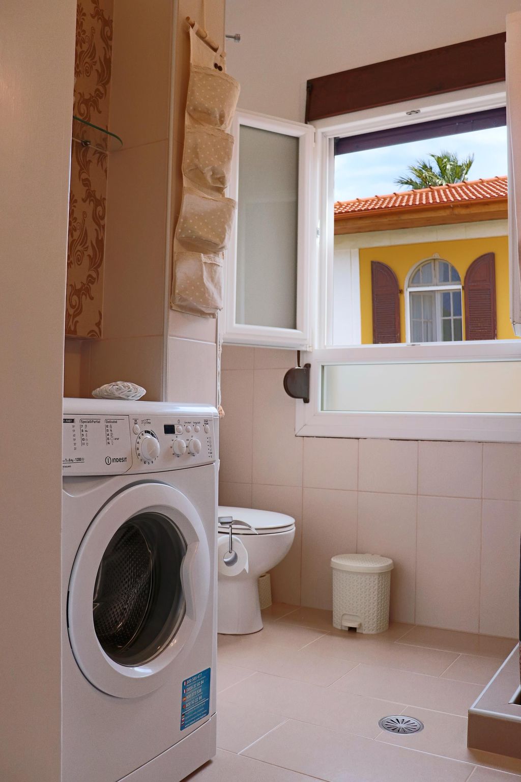 Wohnung mit Meerblick und großer Terrasse-Binnen