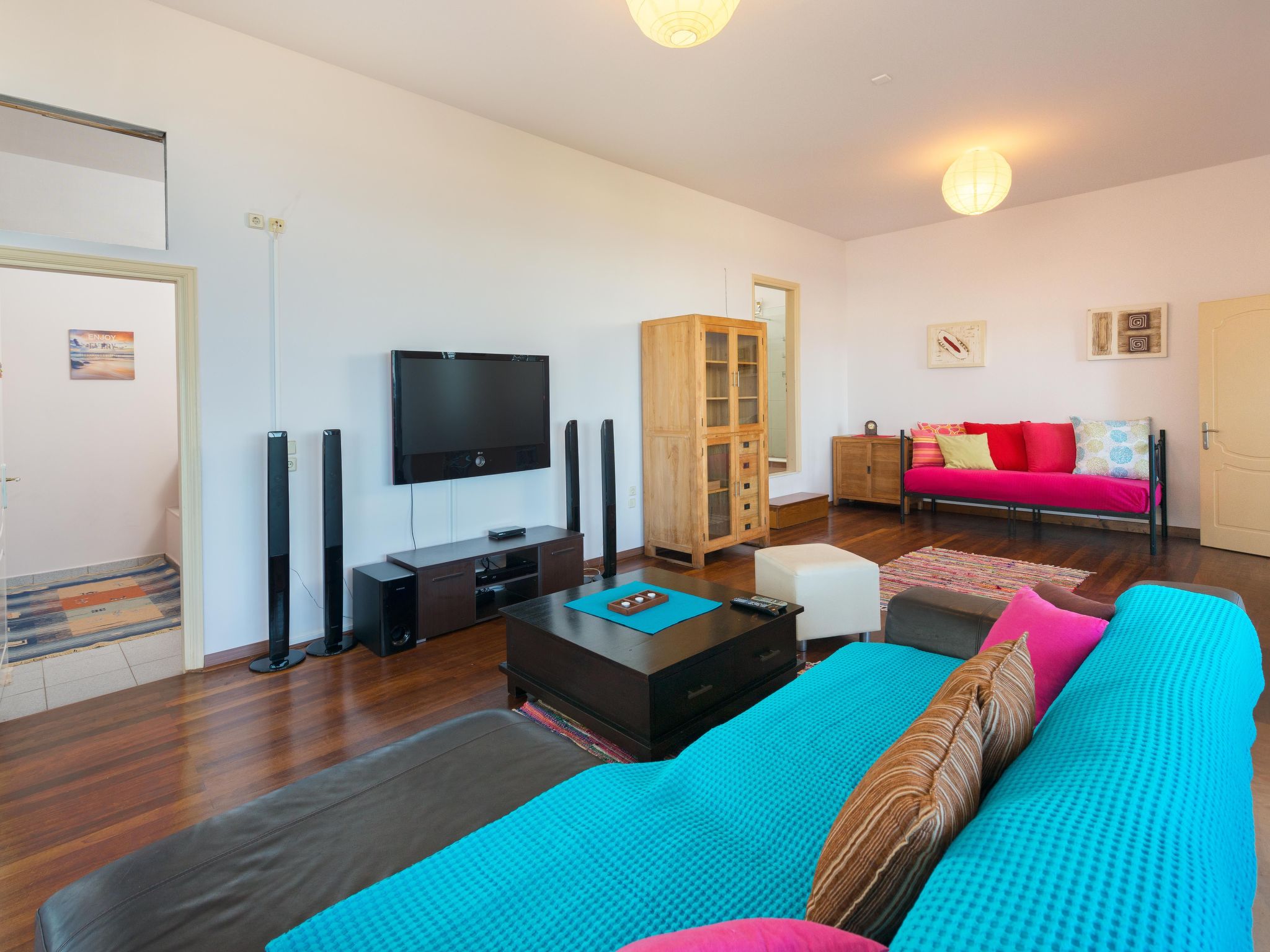 Drei-Zimmer-Wohnung mit Meerblick-Image-tags.info