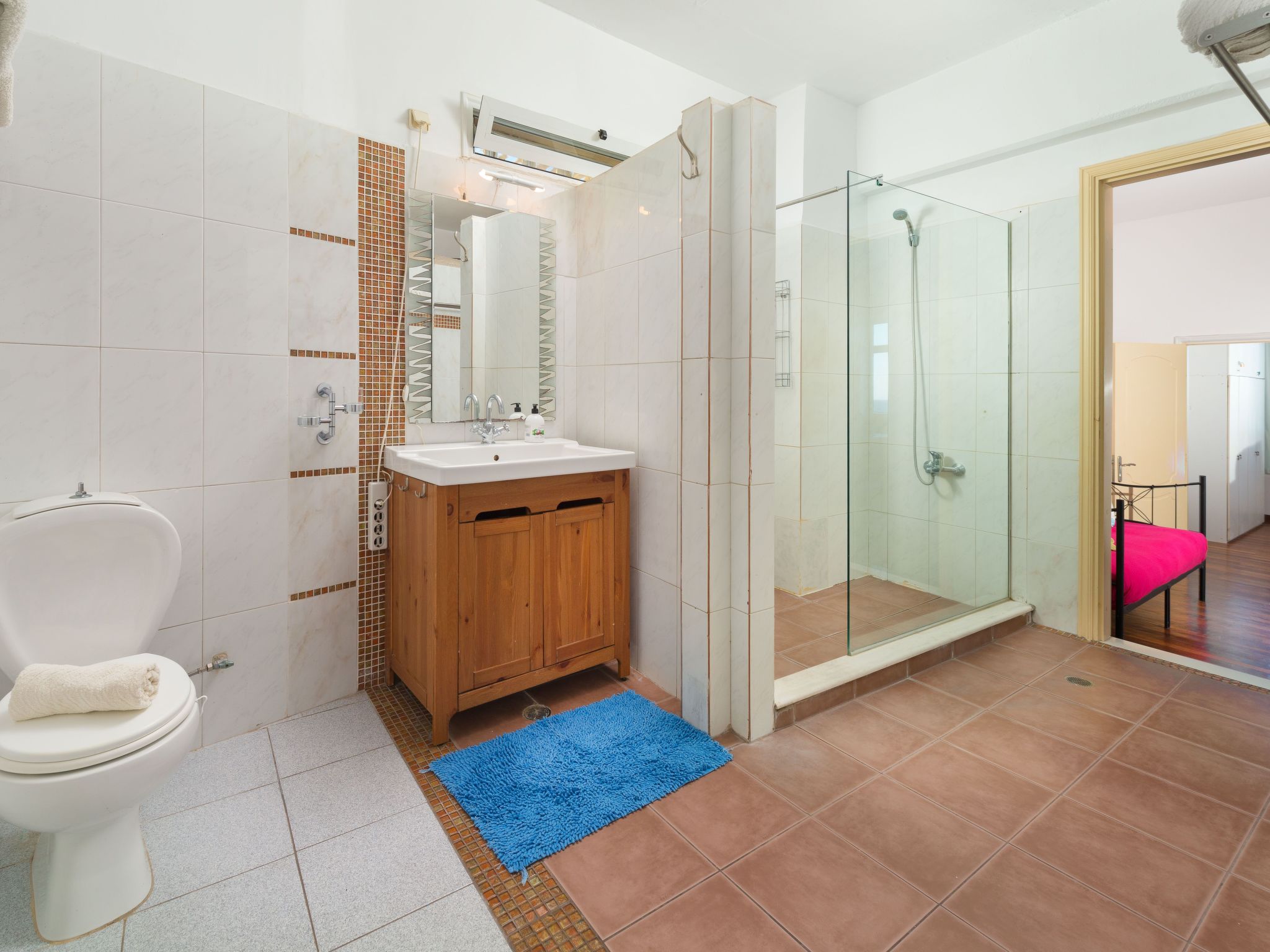 Drei-Zimmer-Wohnung mit Meerblick-Image-tags.info