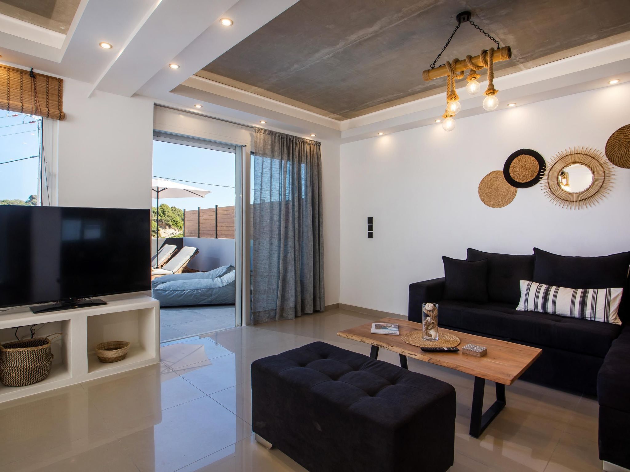 Armonikon Pool Villa 2-Dedans