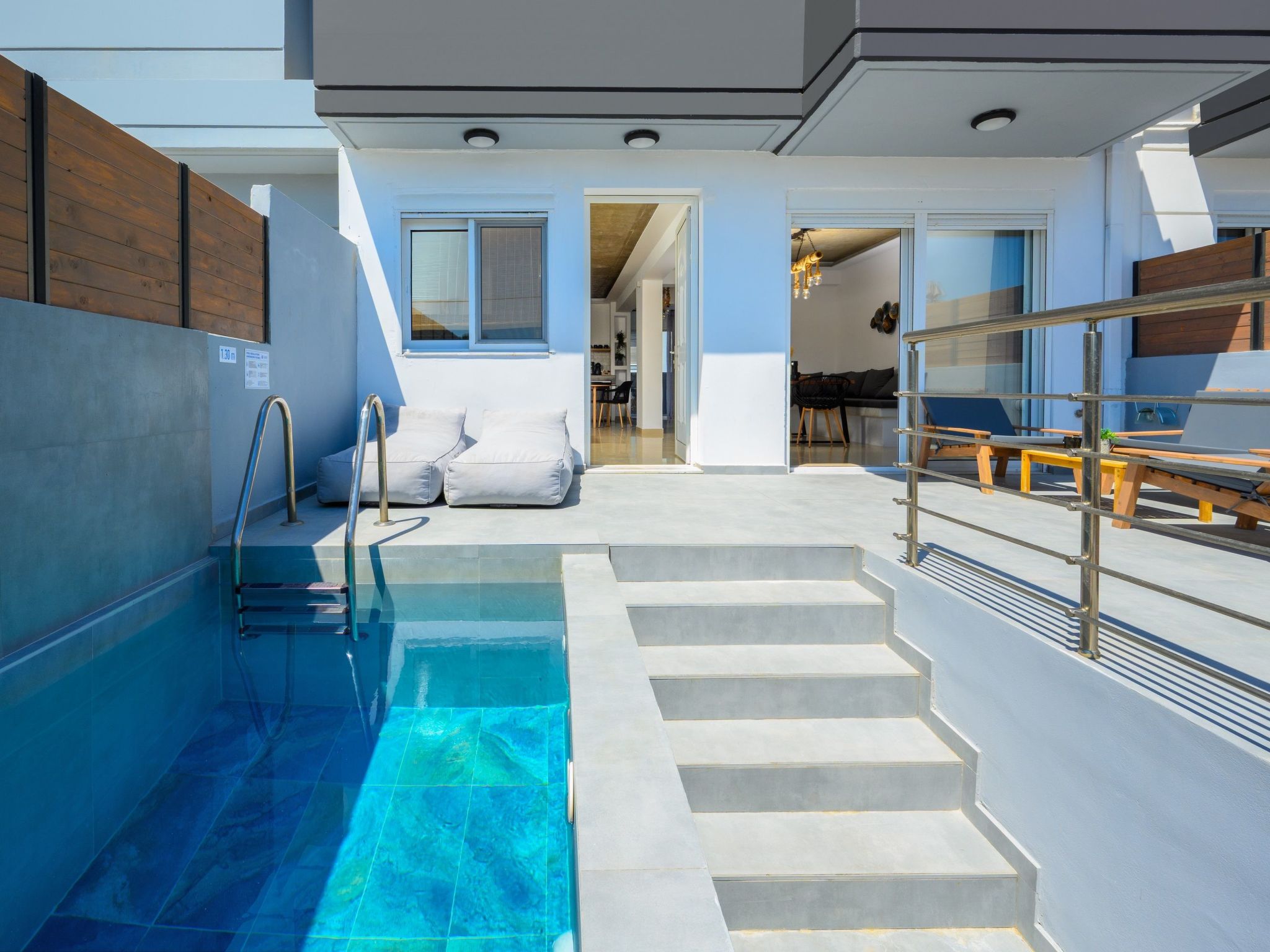 Armonikon Pool Villa 1-Dedans