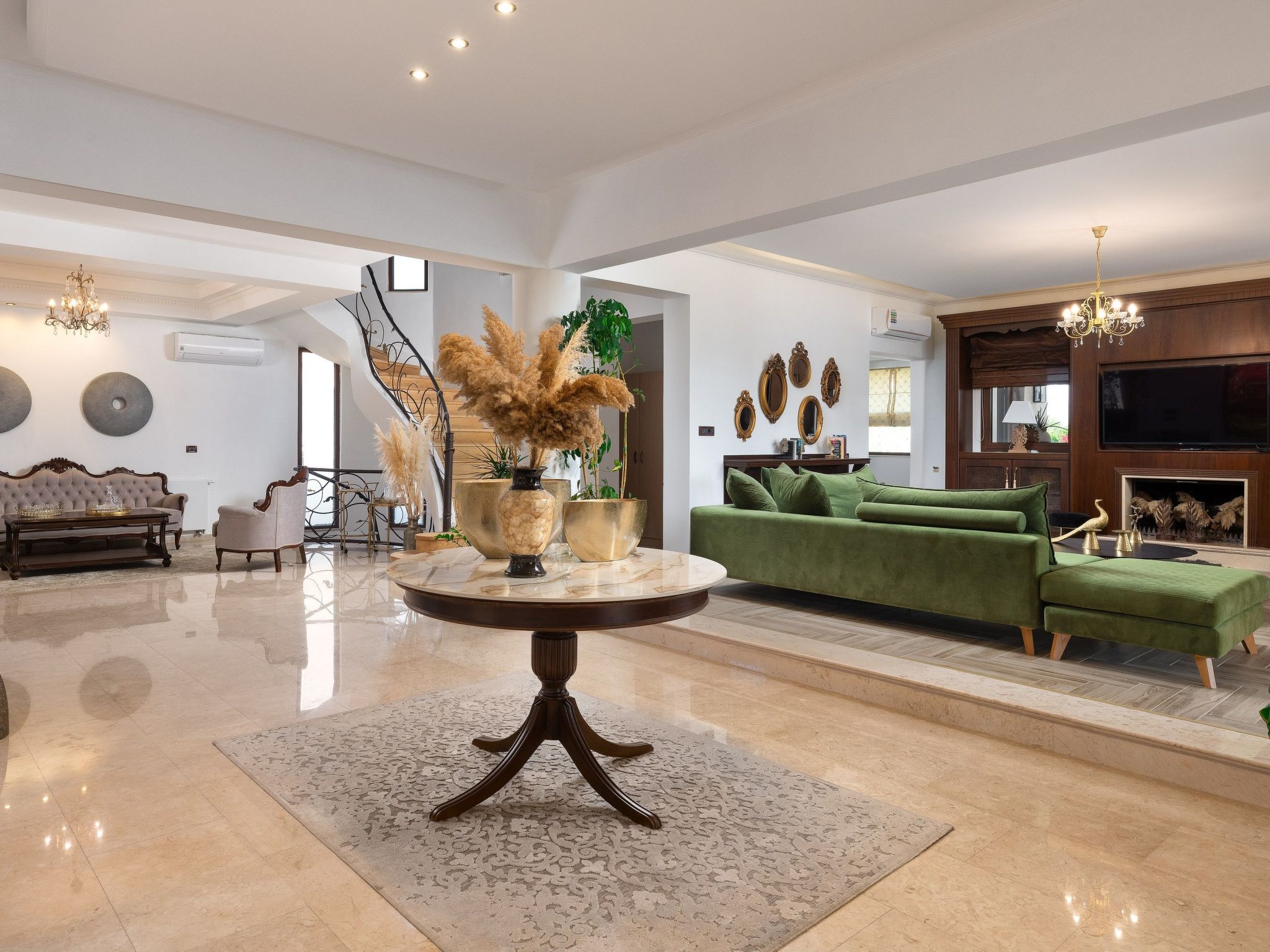 Ferienvilla Vento Imperiale Estate für 14 Personen-Drinnen