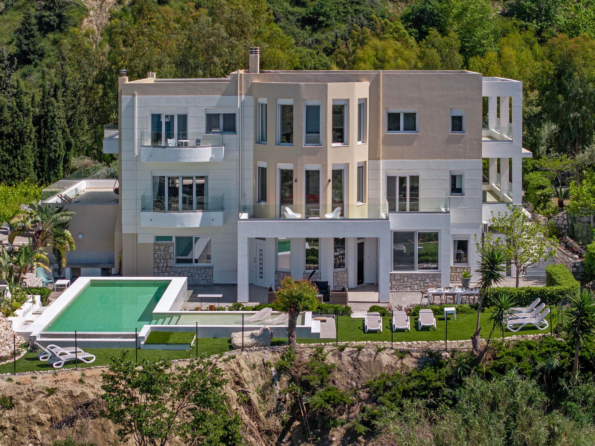 "Adamas Villa Rhodos"