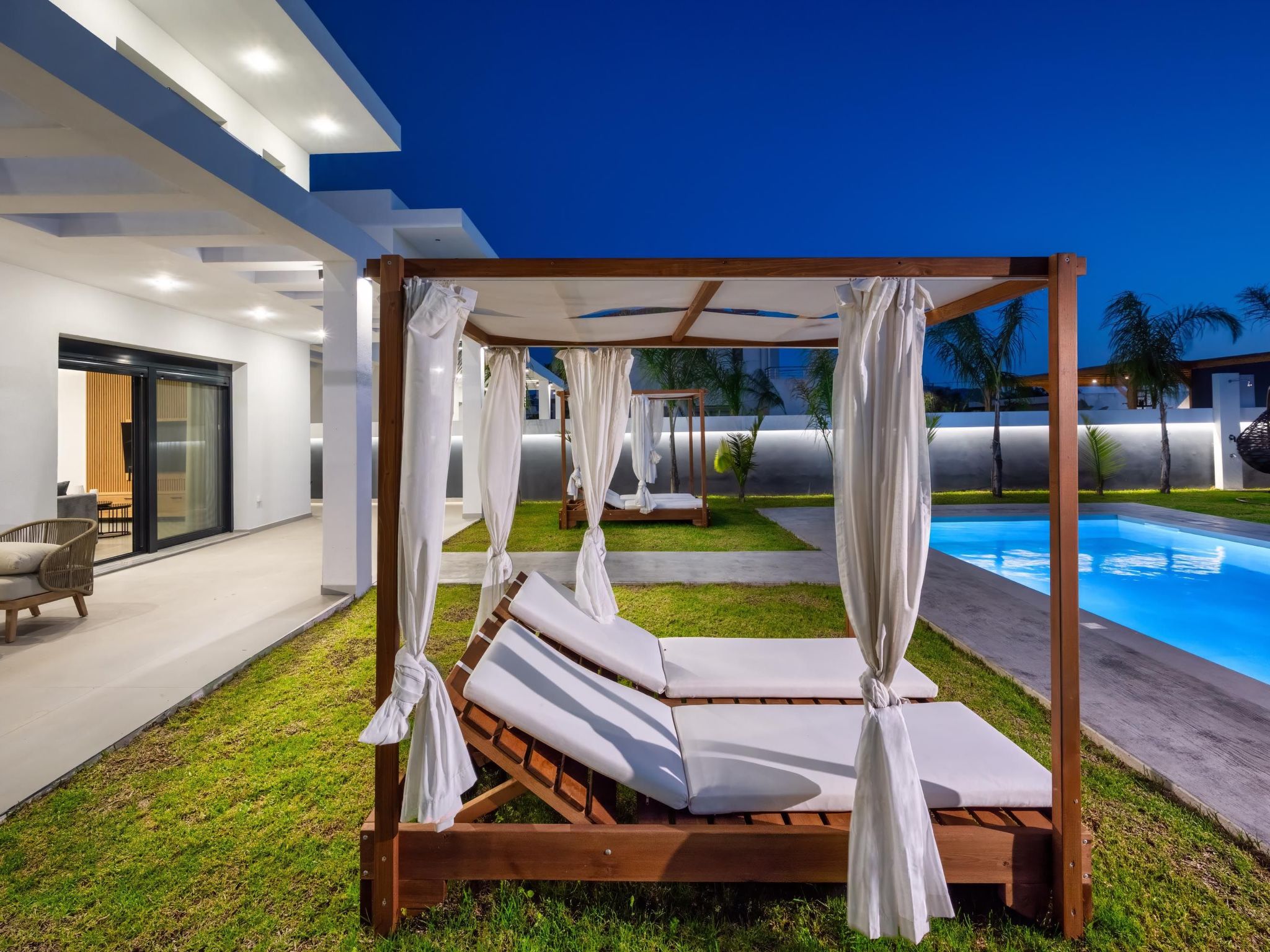 Villa Elesia-Image-tags.info