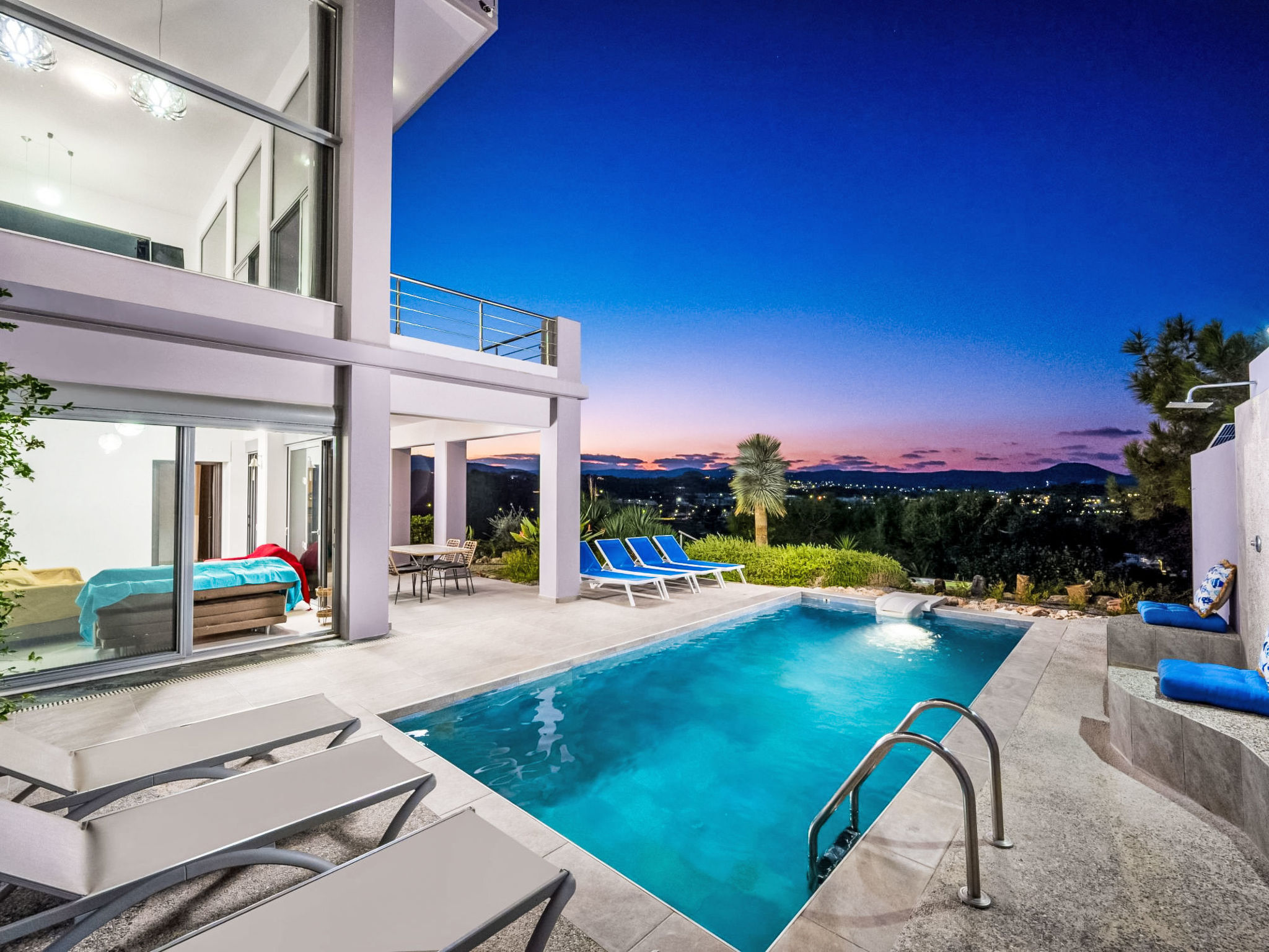Villa Articiano mit Whirlpool und herrlicher Aussicht — Pool Outdoor (5 of 53)