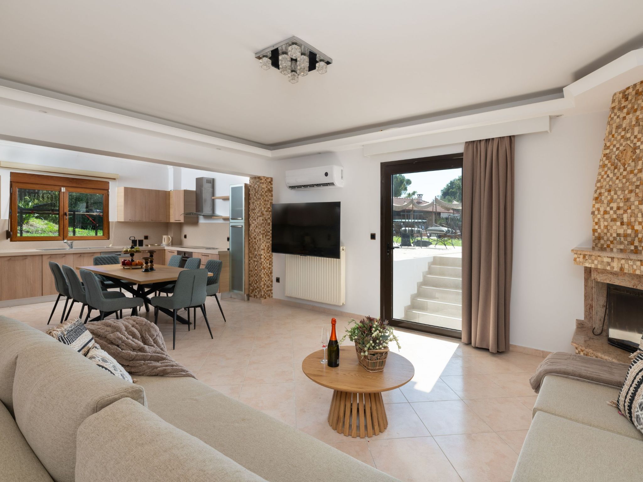 Ferienvilla 'Summer Wind Mansion-Dedans