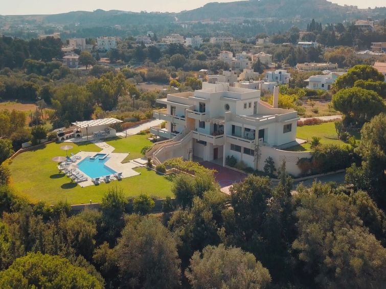 Luxuriöse, Geräumige, Private Villa Mit Sechs Schlafzimmern - Grécia