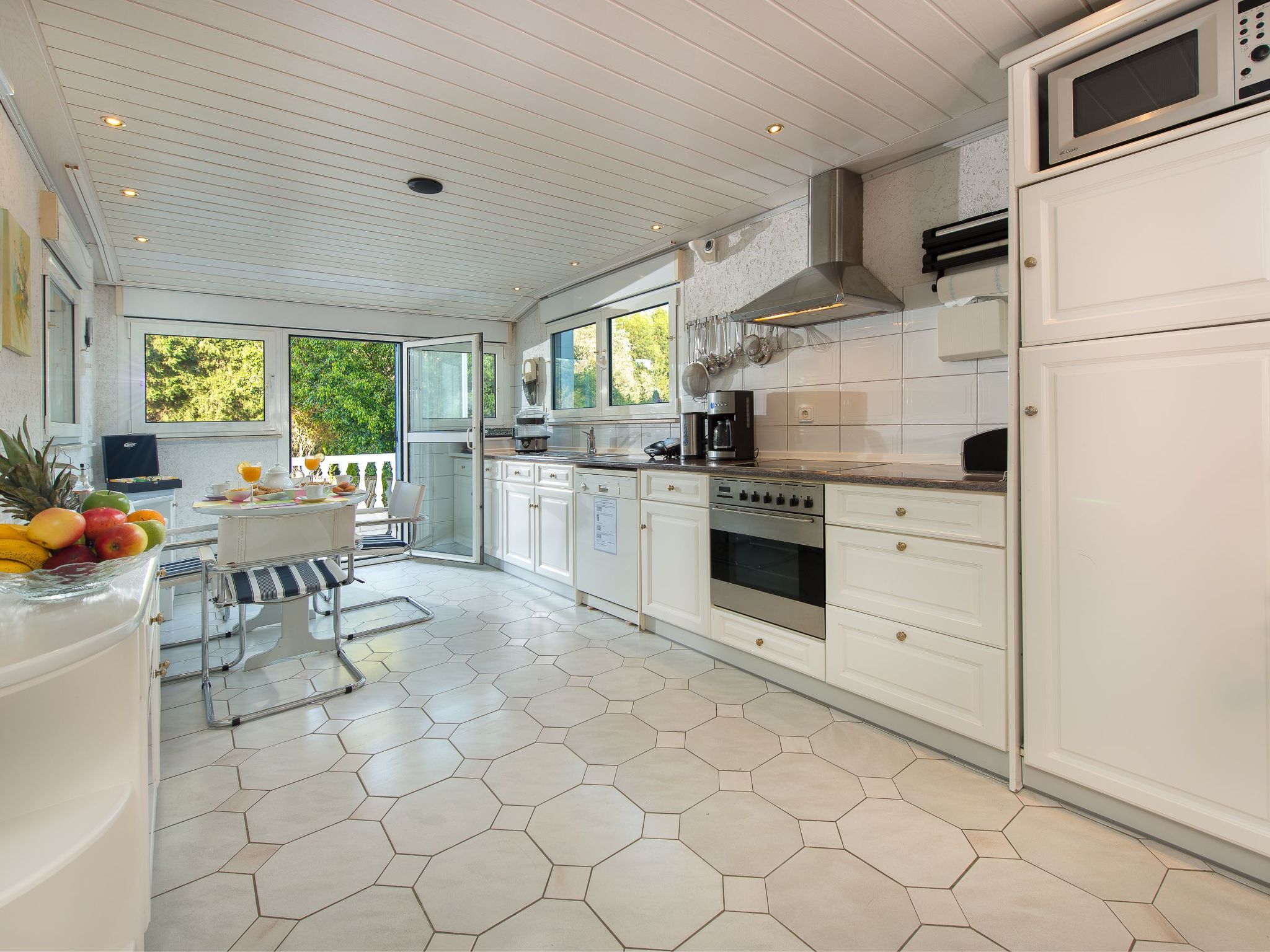 Villa Kleines Paradies-Binnen