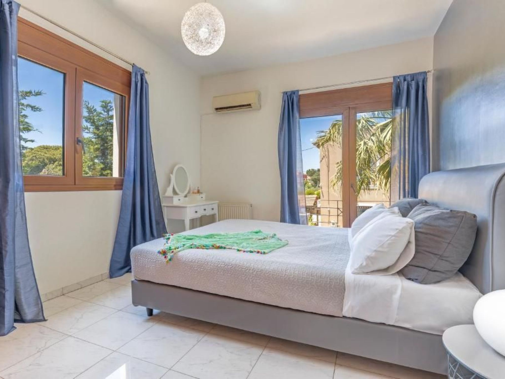 Photo of mit Privatpool für 20 Personen in Ialysos, Dodekanes