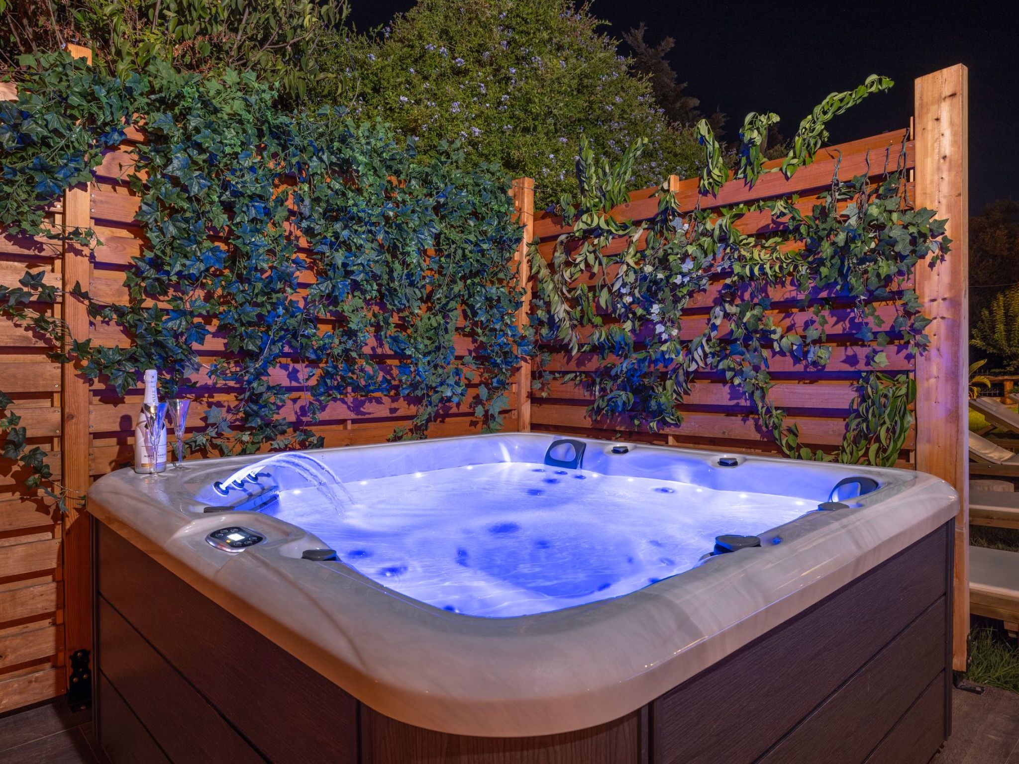 Photo of mit Privatpool für 20 Personen in Ialysos, Dodekanes