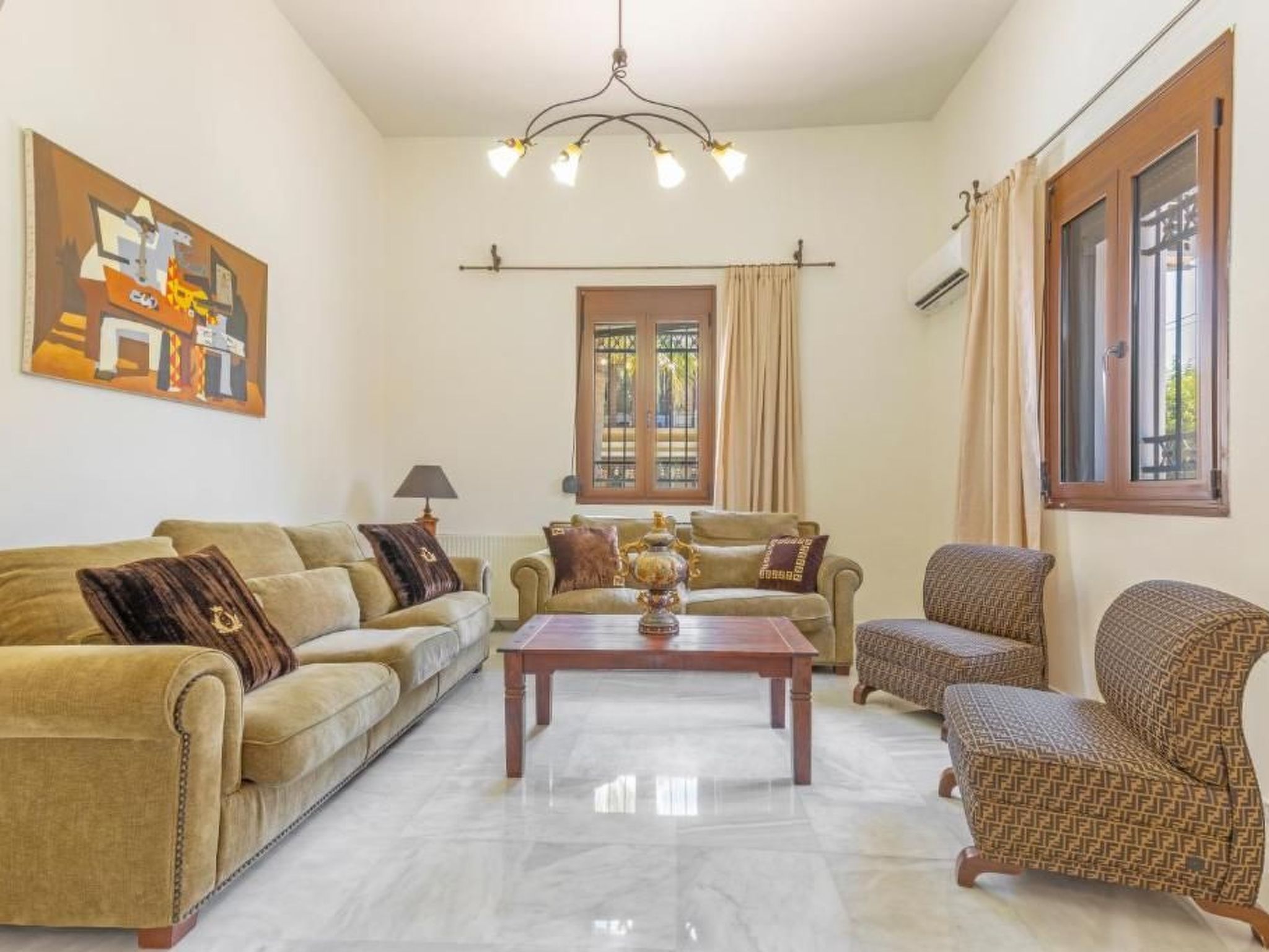 Photo of mit Privatpool für 20 Personen in Ialysos, Dodekanes