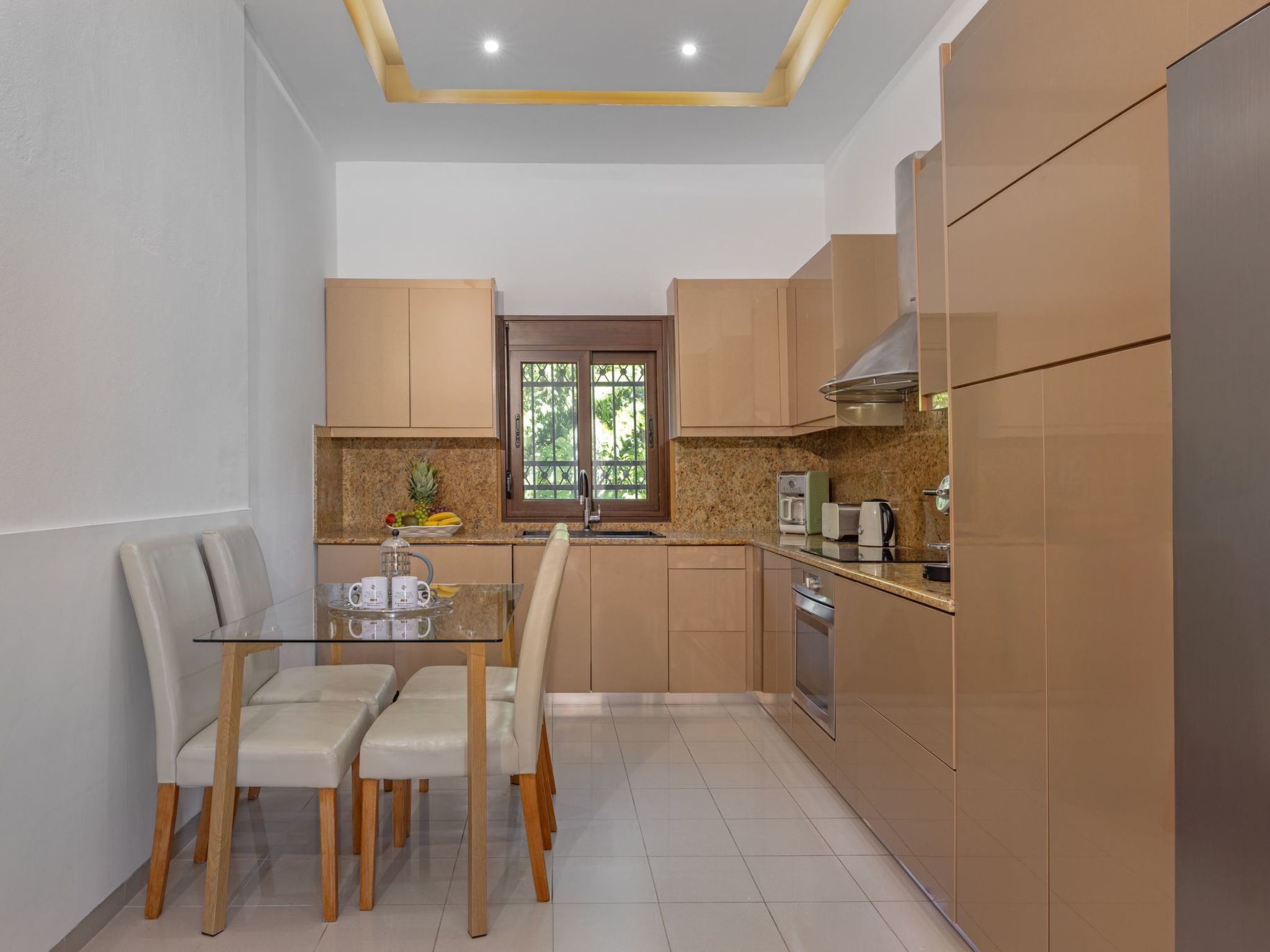 Photo of mit Privatpool für 20 Personen in Ialysos, Dodekanes