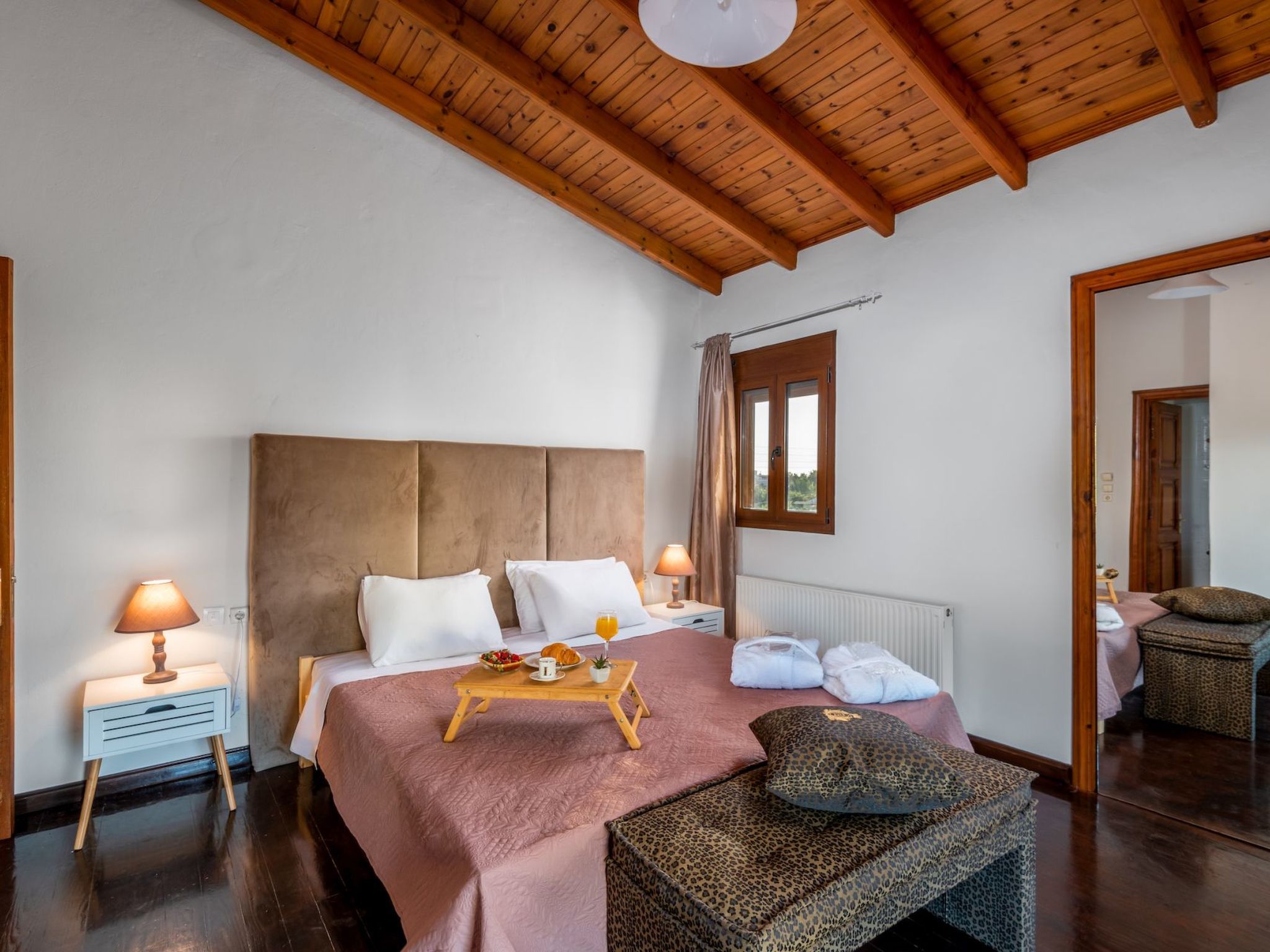 Photo of mit Privatpool für 20 Personen in Ialysos, Dodekanes