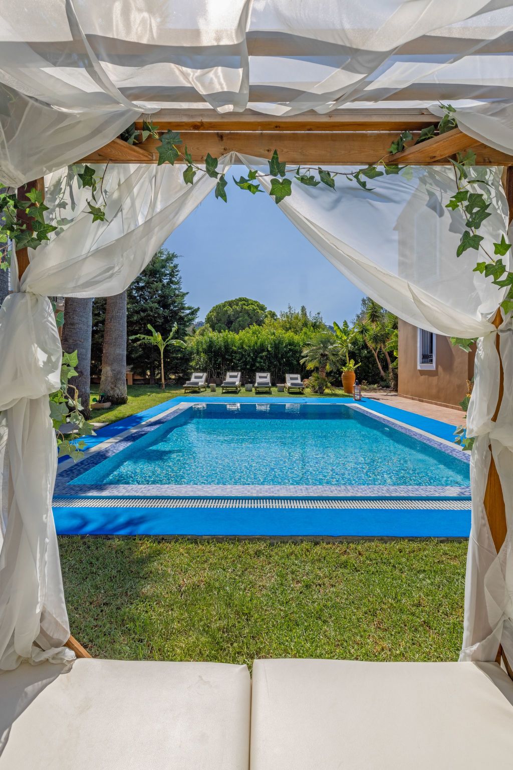 Mit Privatpool für 20 Personen in Ialysos, Dodekanes-Image-tags.info